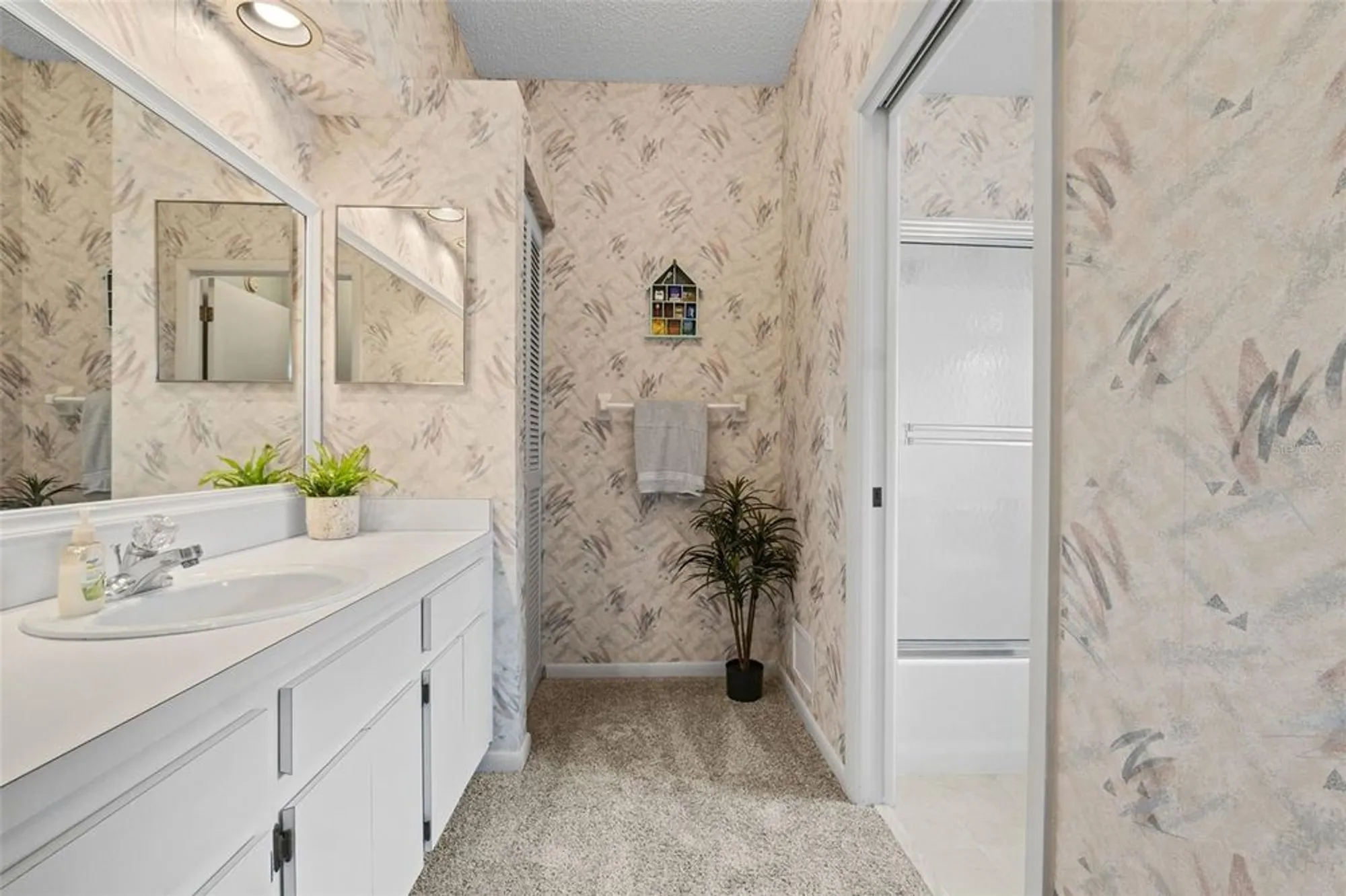 Property Slideshow image 28 of 47 | 3341 highland fairways blvd, Lakeland, FL, 33810