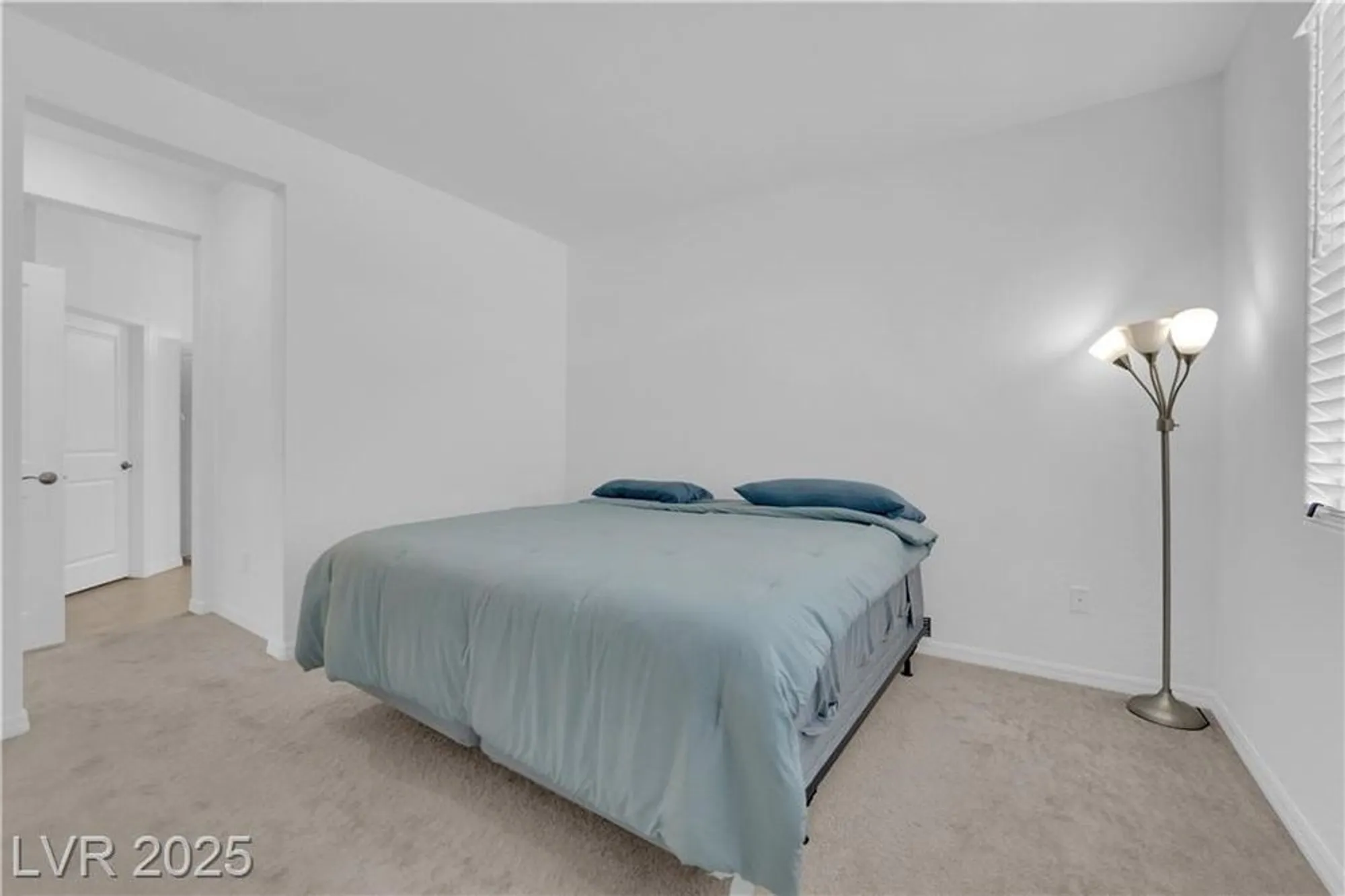 Property Slideshow image 17 of 43 | 10151 carmine clay dr, Las Vegas, NV, 89143