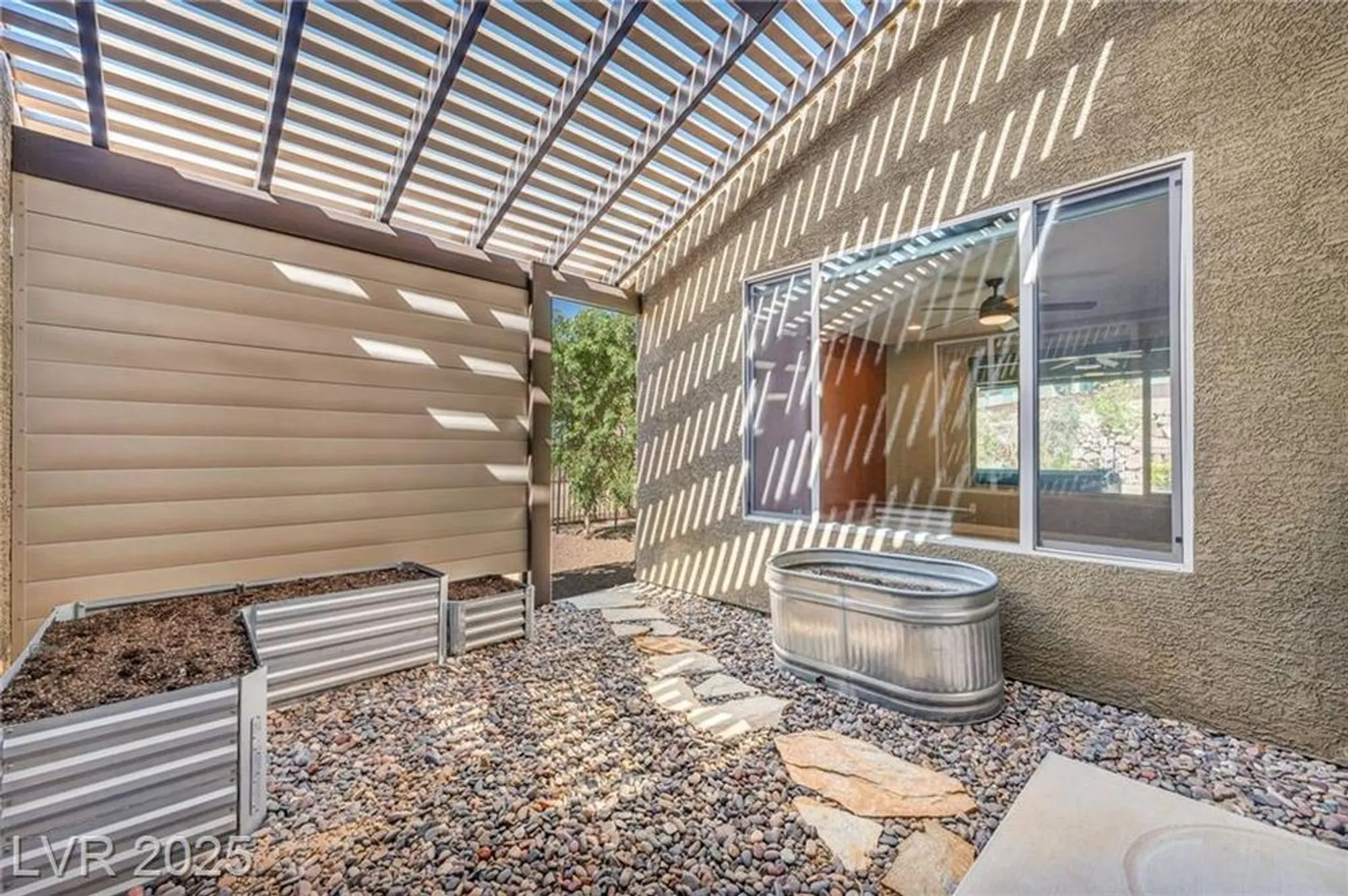 Property Slideshow image 5 of 83 | 906 majestic vw, Mesquite, NV, 89034