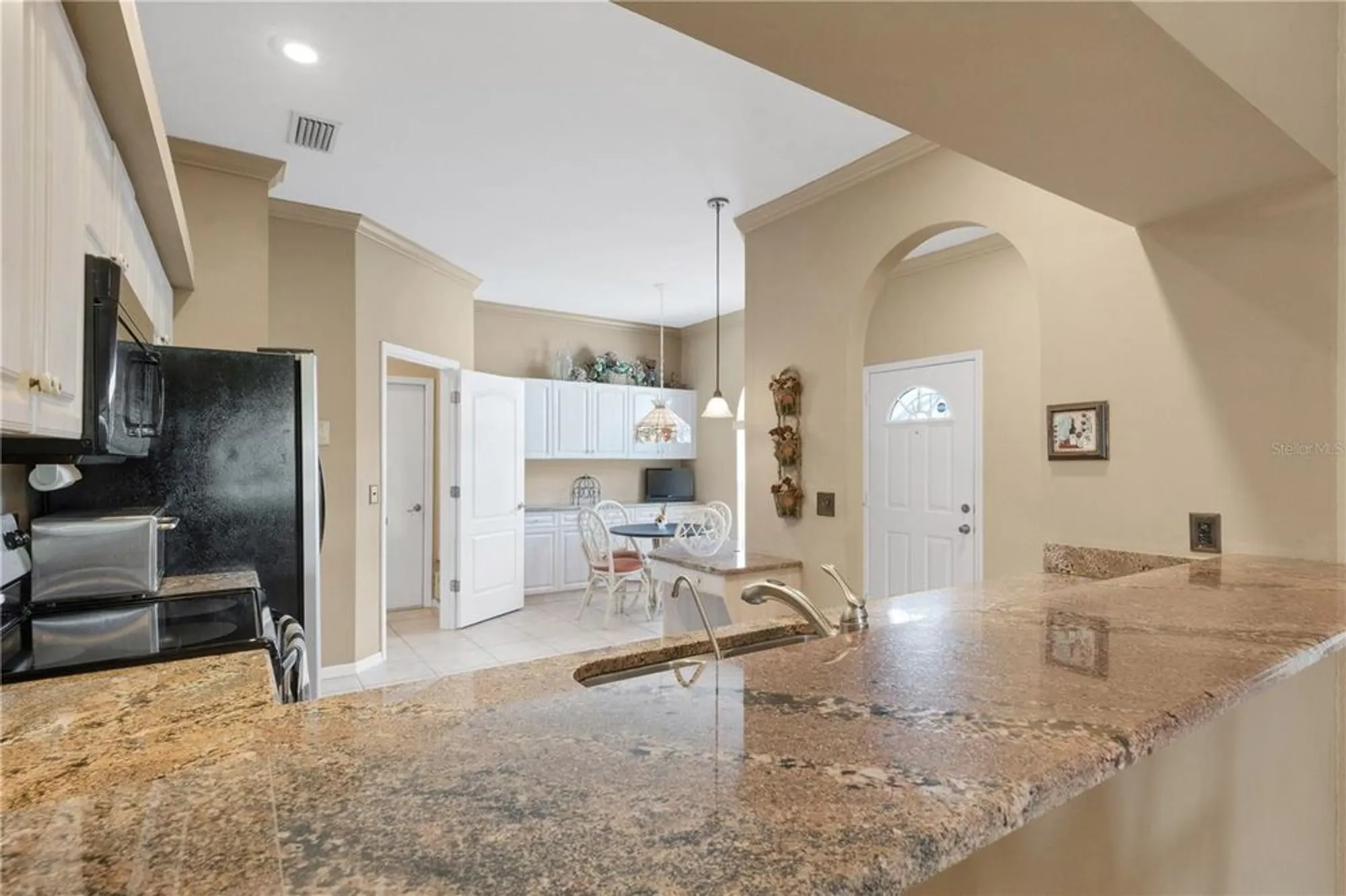 Property Slideshow image 7 of 60 | 6935 stoneywalk ct, Bradenton, FL, 34203