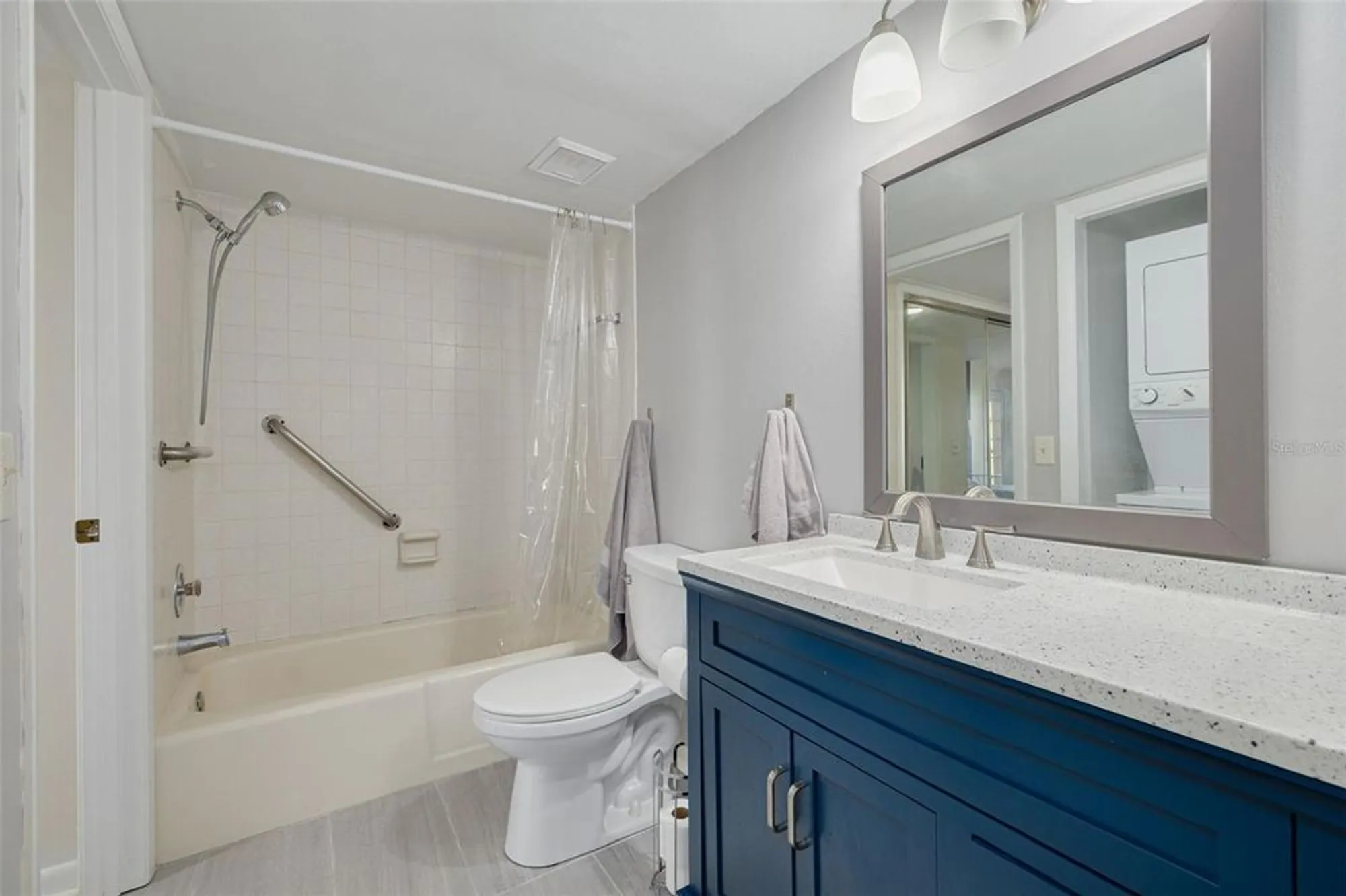 Property Slideshow image 16 of 29 | 3062 eastland blvd 406, Clearwater, FL, 33761