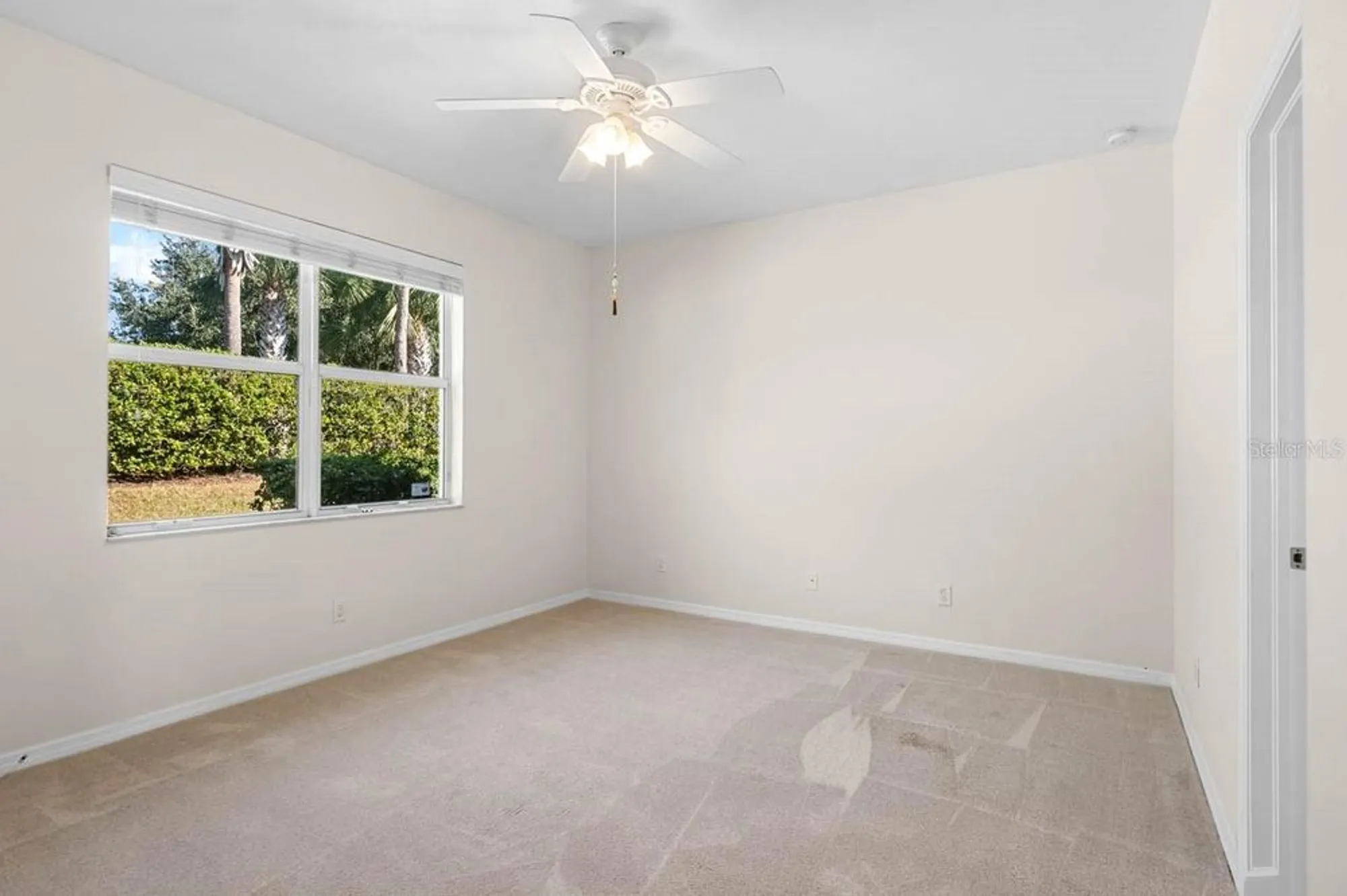 Property Slideshow image 19 of 47 | 16252 amethyst key dr, Wimauma, FL, 33598