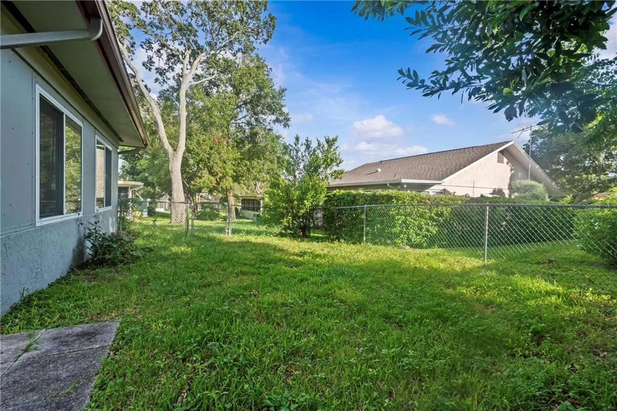 Property Slideshow image 35 of 48 | 10619 mira vista dr, Port Richey, FL, 34668