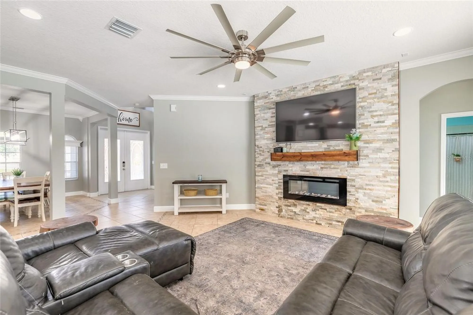 Property Slideshow image 13 of 67 | 495 venetian villa dr, New Smyrna Beach, FL, 32168