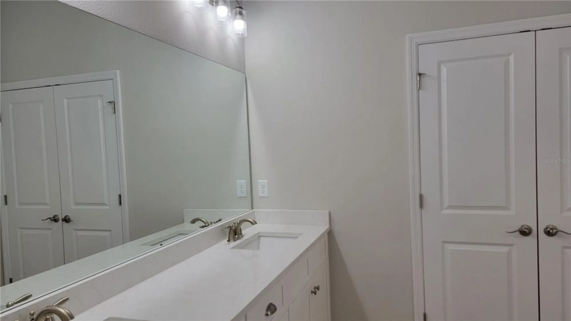 Property Slideshow image 9 of 27 | 545 venetian palms blvd, New Smyrna Beach, FL, 32168