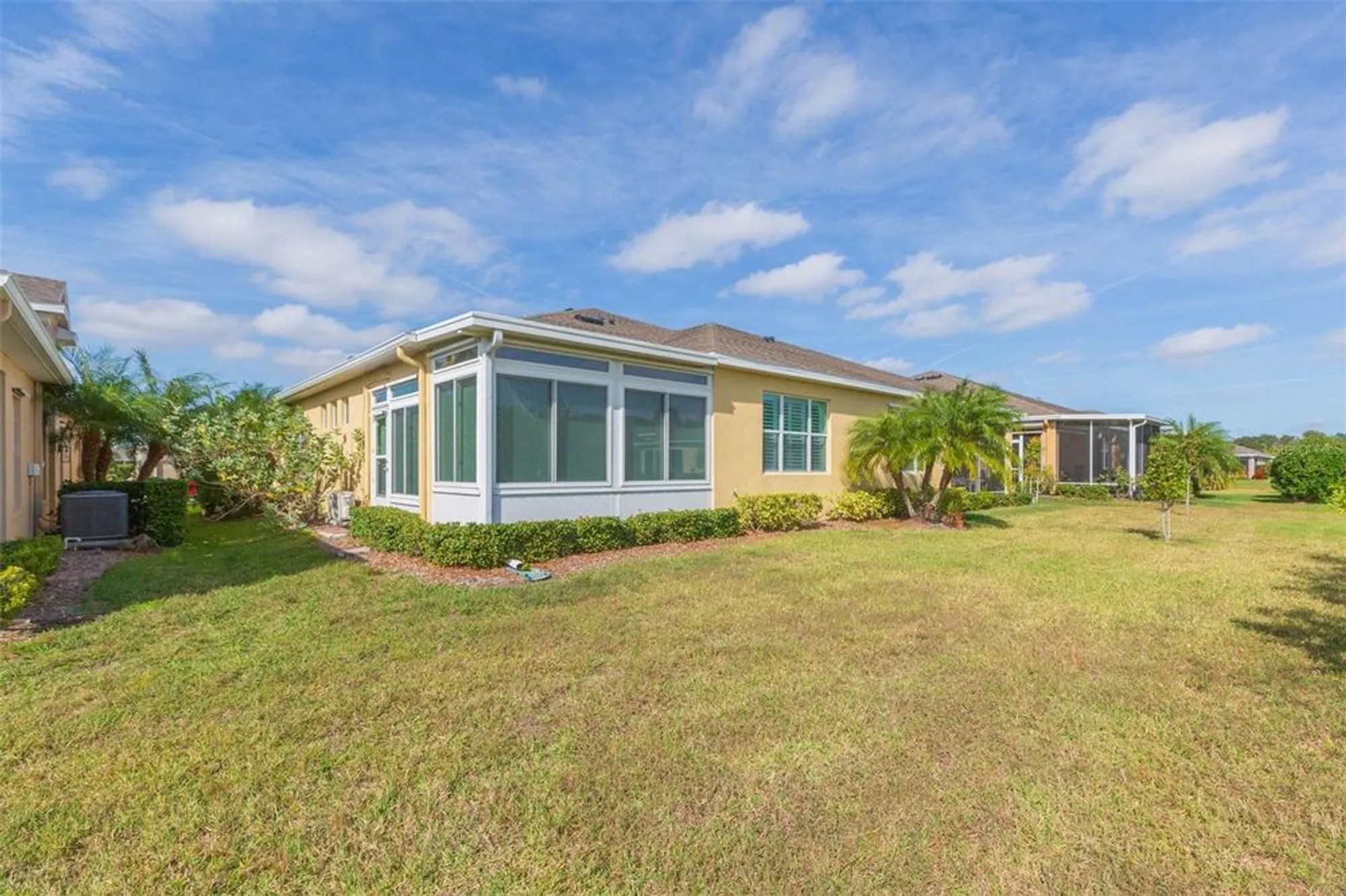 Property Slideshow image 35 of 57 | 712 chipper dr, Sun City Center, FL, 33573