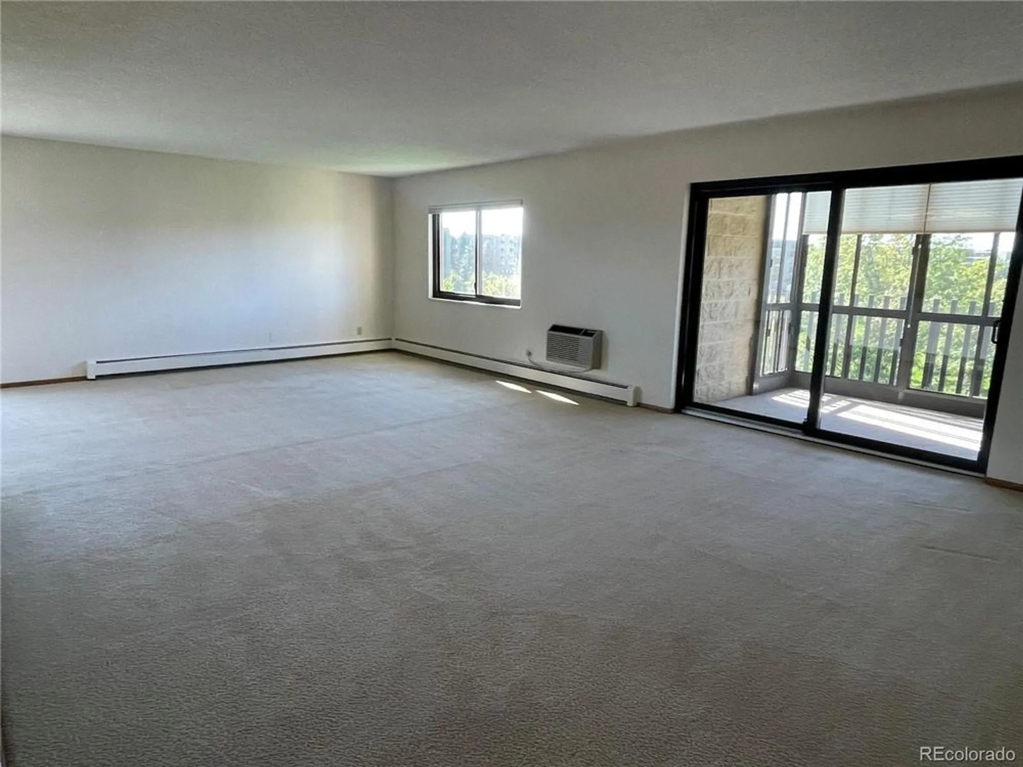 Property Slideshow image 16 of 47 | 14102 e linvale pl 501, Aurora, CO, 80014