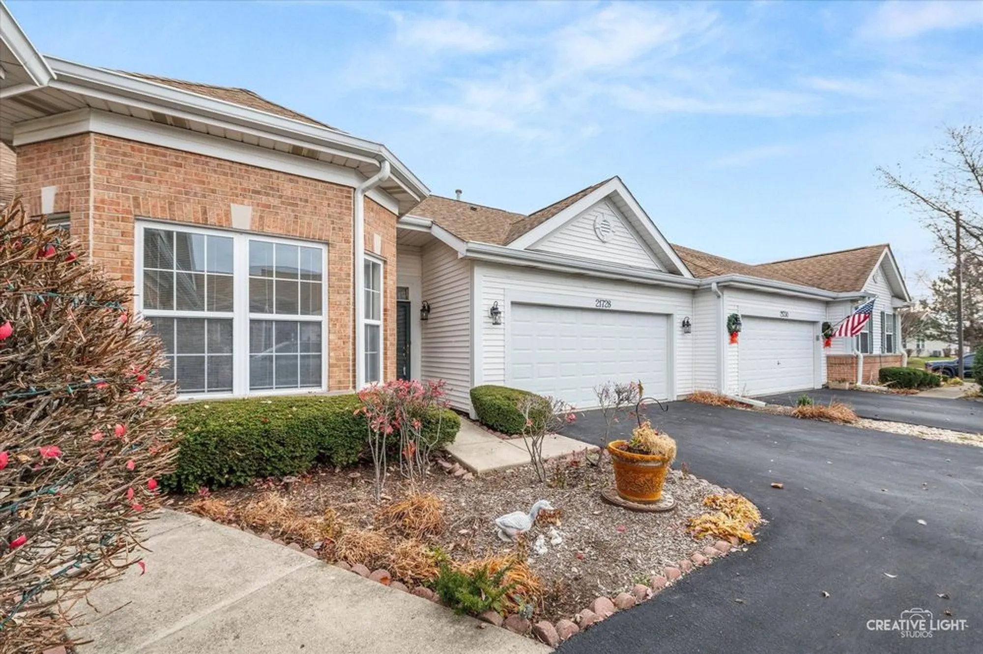 Property Slideshow image 2 of 18 | 21728 w empress ln, Plainfield, IL, 60544