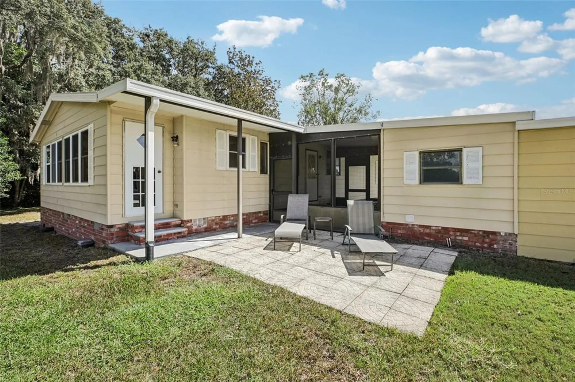 Property Slideshow image 24 of 31 | 1707 lilly ln, The Villages, FL, 32159