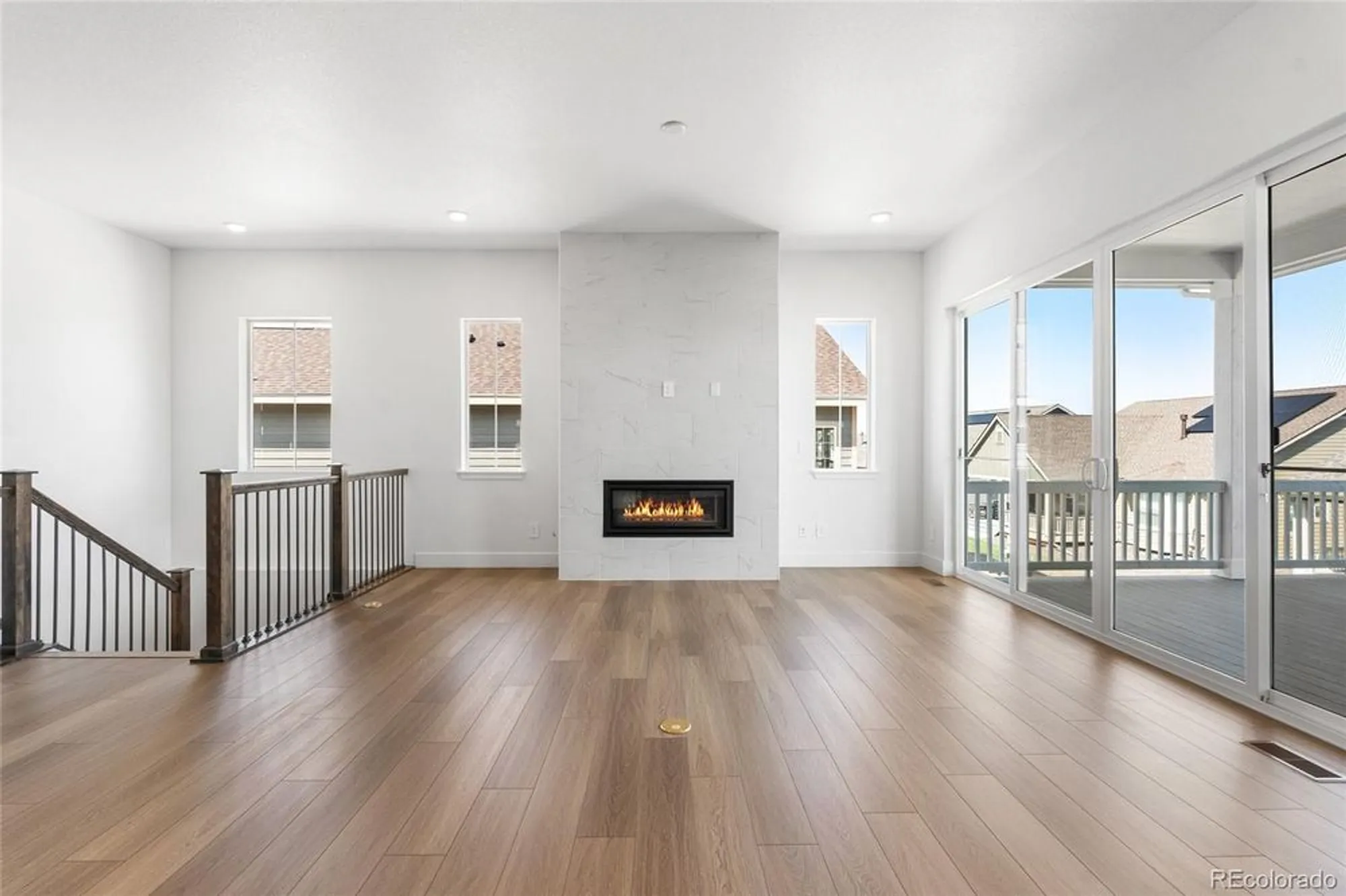 Property Slideshow image 9 of 26 | 8664 s quemoy st, Aurora, CO, 80016