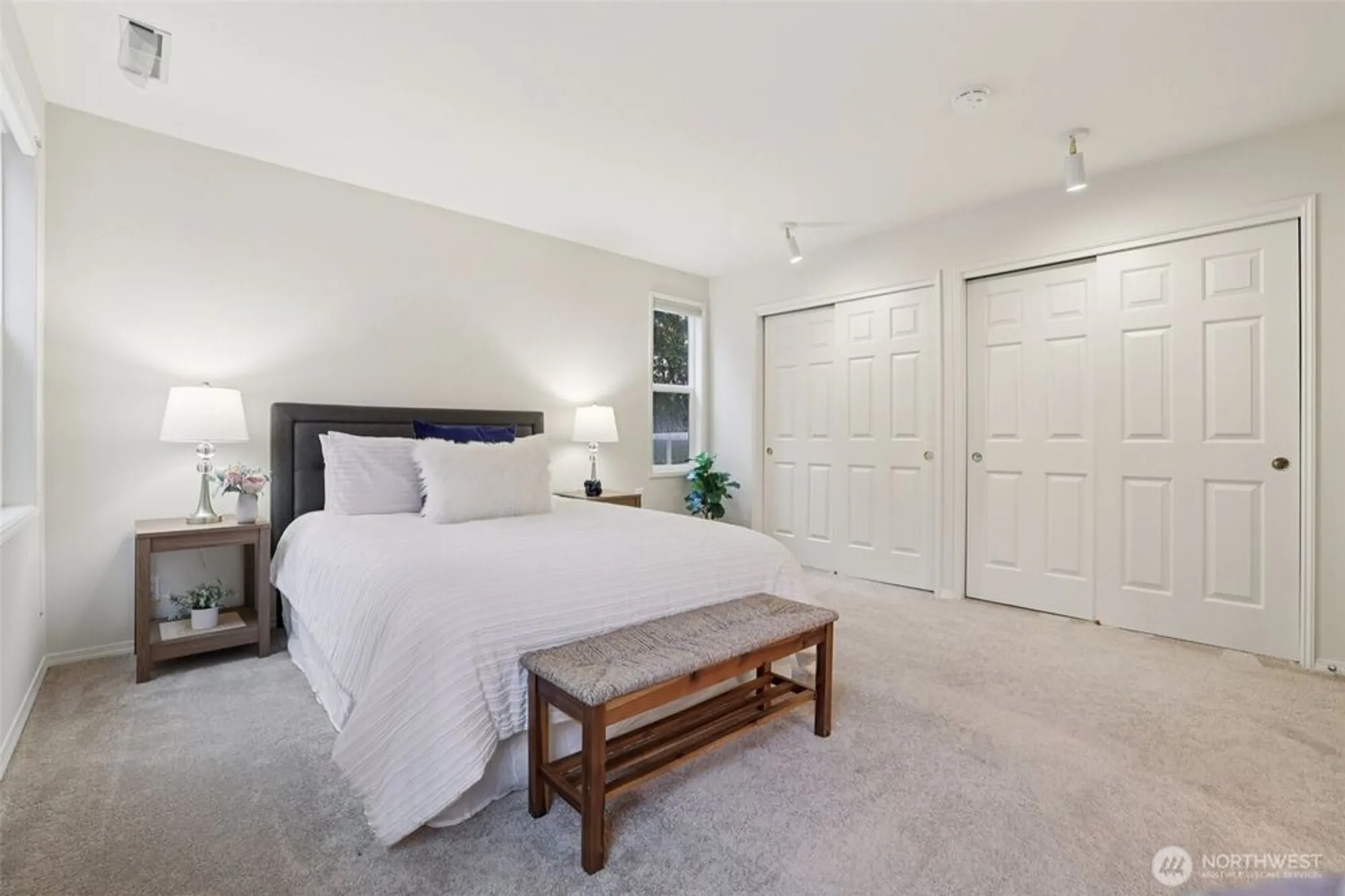 Property Slideshow image 26 of 40 | 22561 se 42nd ter # 2211, Issaquah, WA, 98029