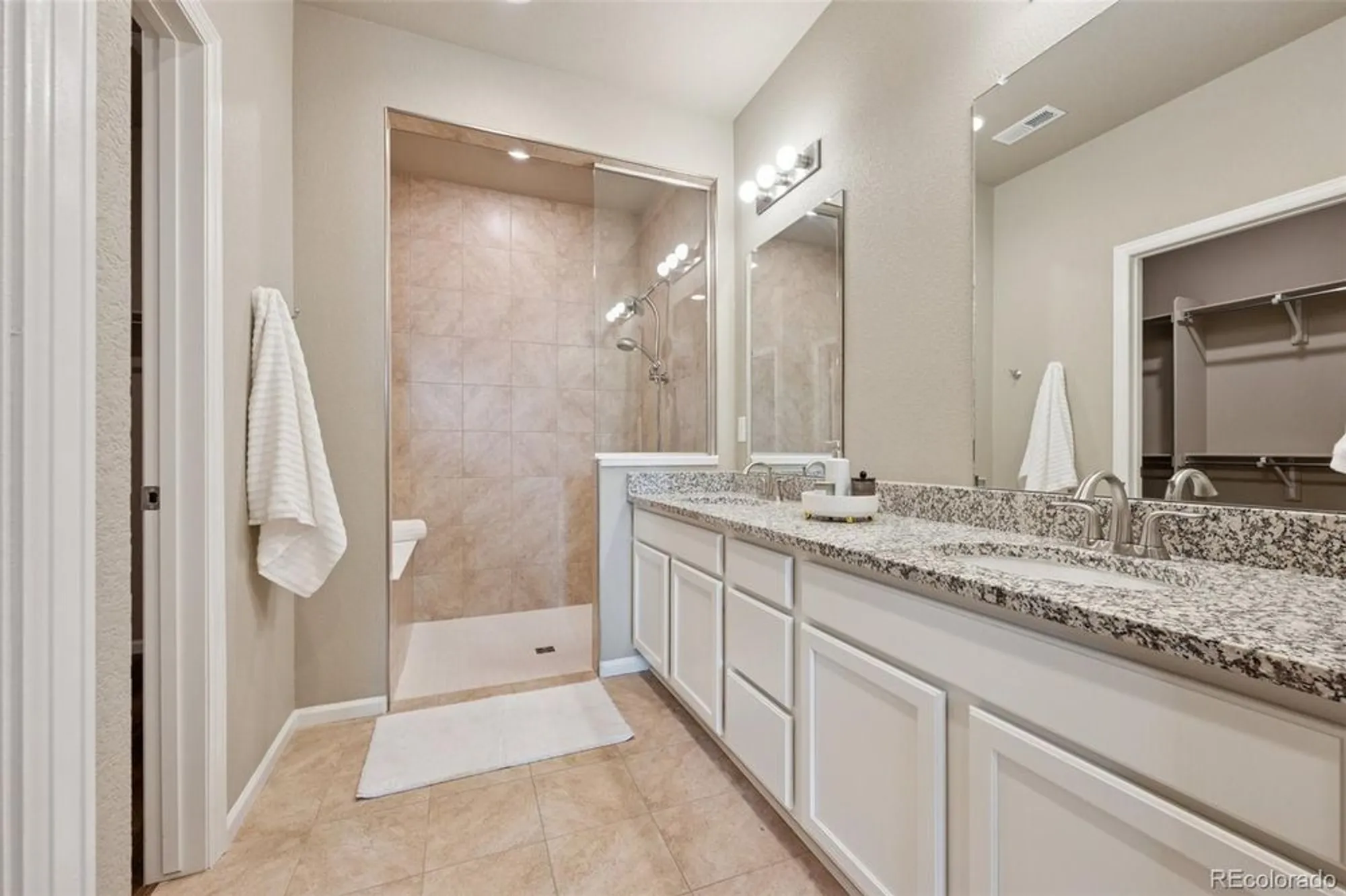 Property Slideshow image 18 of 24 | 6125 armdale hts, Colorado Springs, CO, 80927