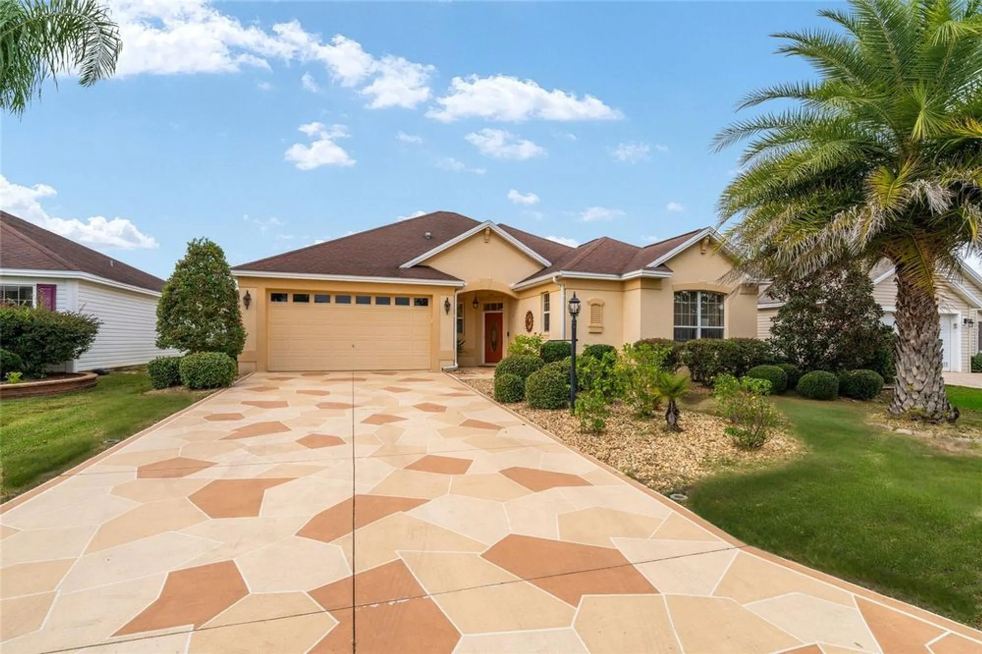 Property Slideshow image 2 of 34 | 879 chapman loop, The Villages, FL, 32162