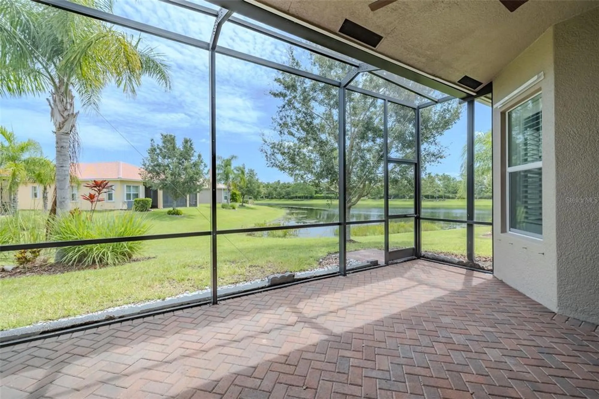 Property Slideshow image 26 of 100 | 16106 cedar key dr, Wimauma, FL, 33598