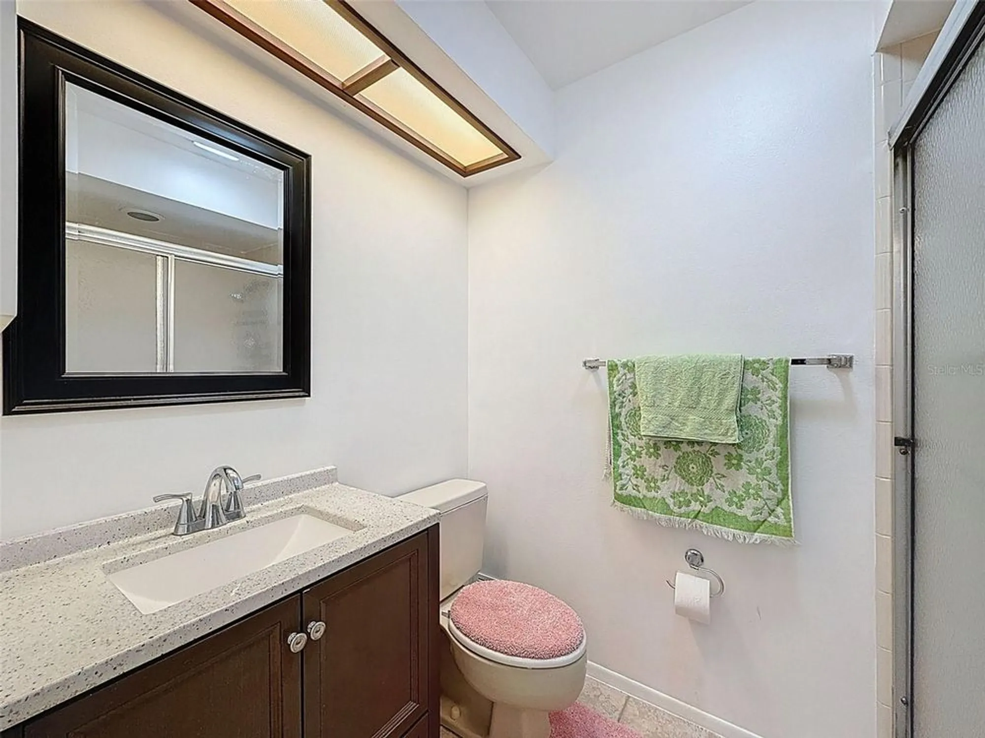 Property Slideshow image 10 of 22 | 8320 high point cir apt 5, Port Richey, FL, 34668