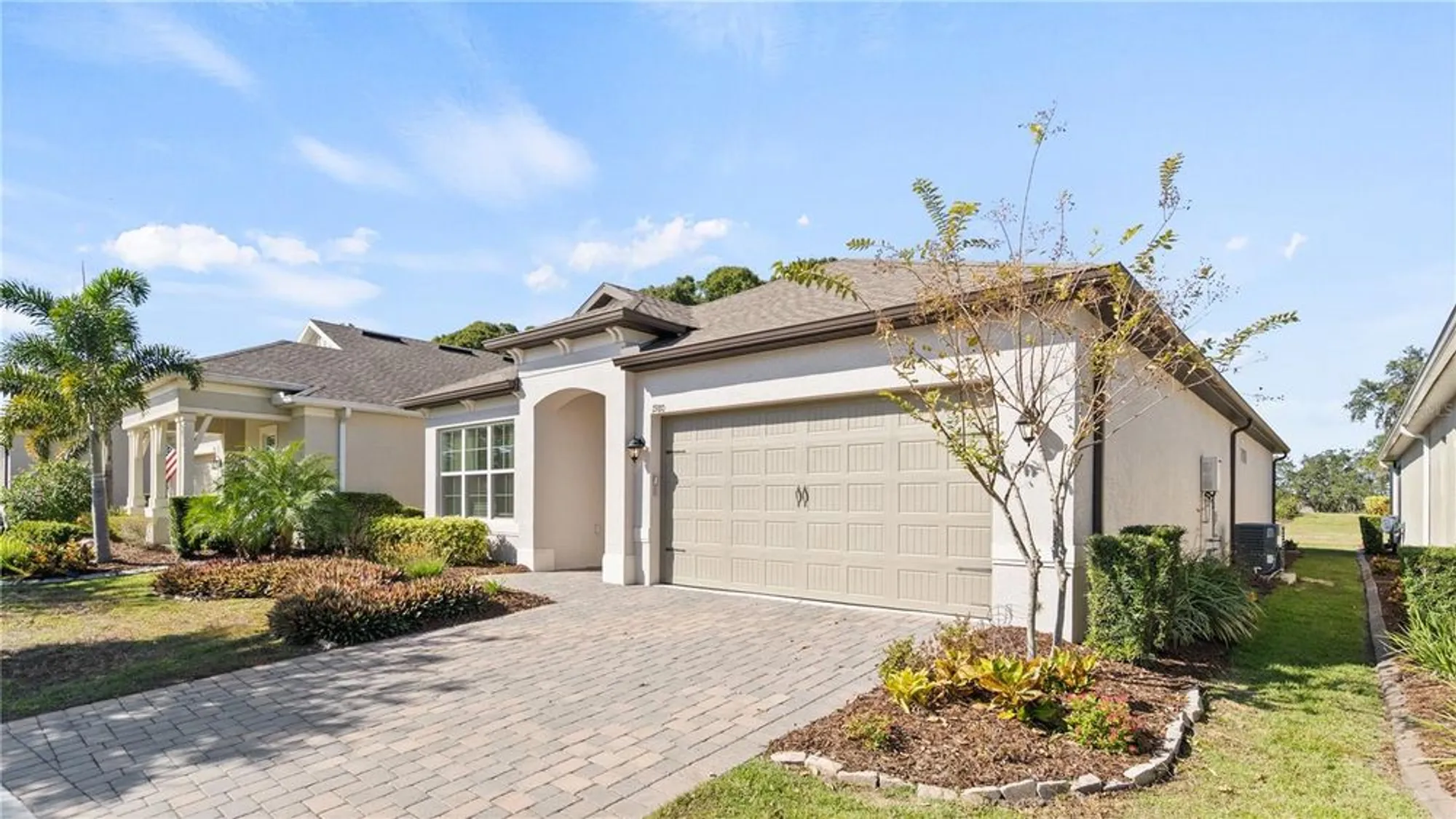 Property Slideshow image 2 of 84 | 1980 flora pass pl, Kissimmee, FL, 34747