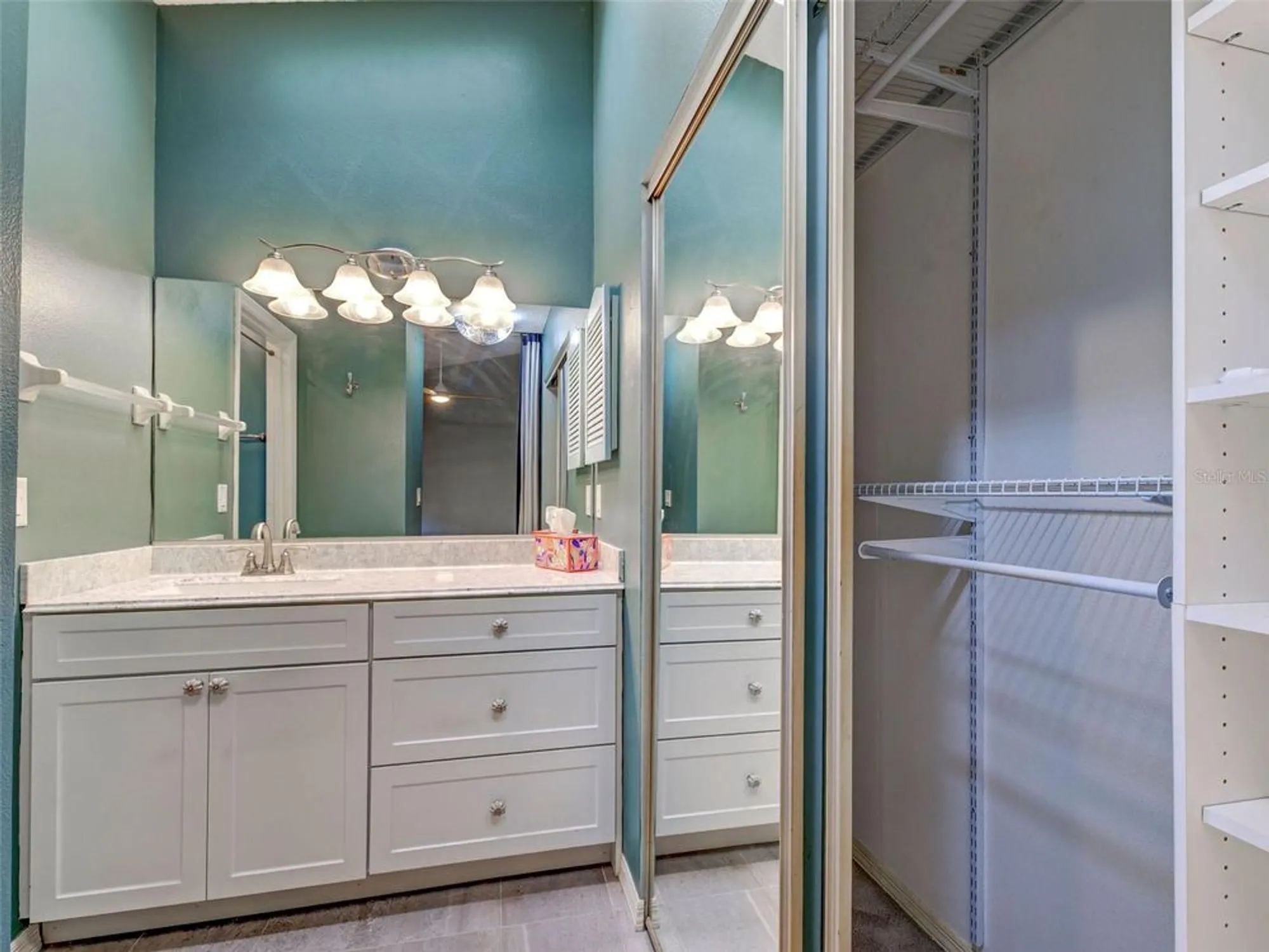 Property Slideshow image 37 of 68 | 263 southampton dr # 301, Venice, FL, 34293