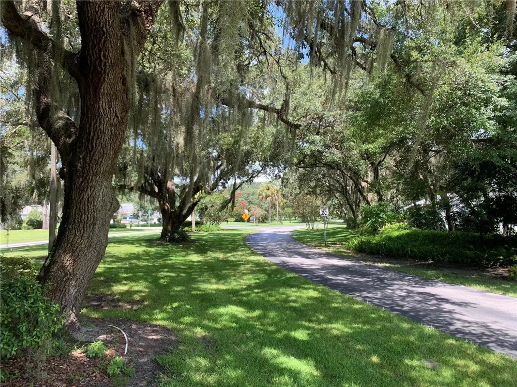 Property Slideshow image 32 of 57 | 10 brigadoon cir, Leesburg, FL, 34788
