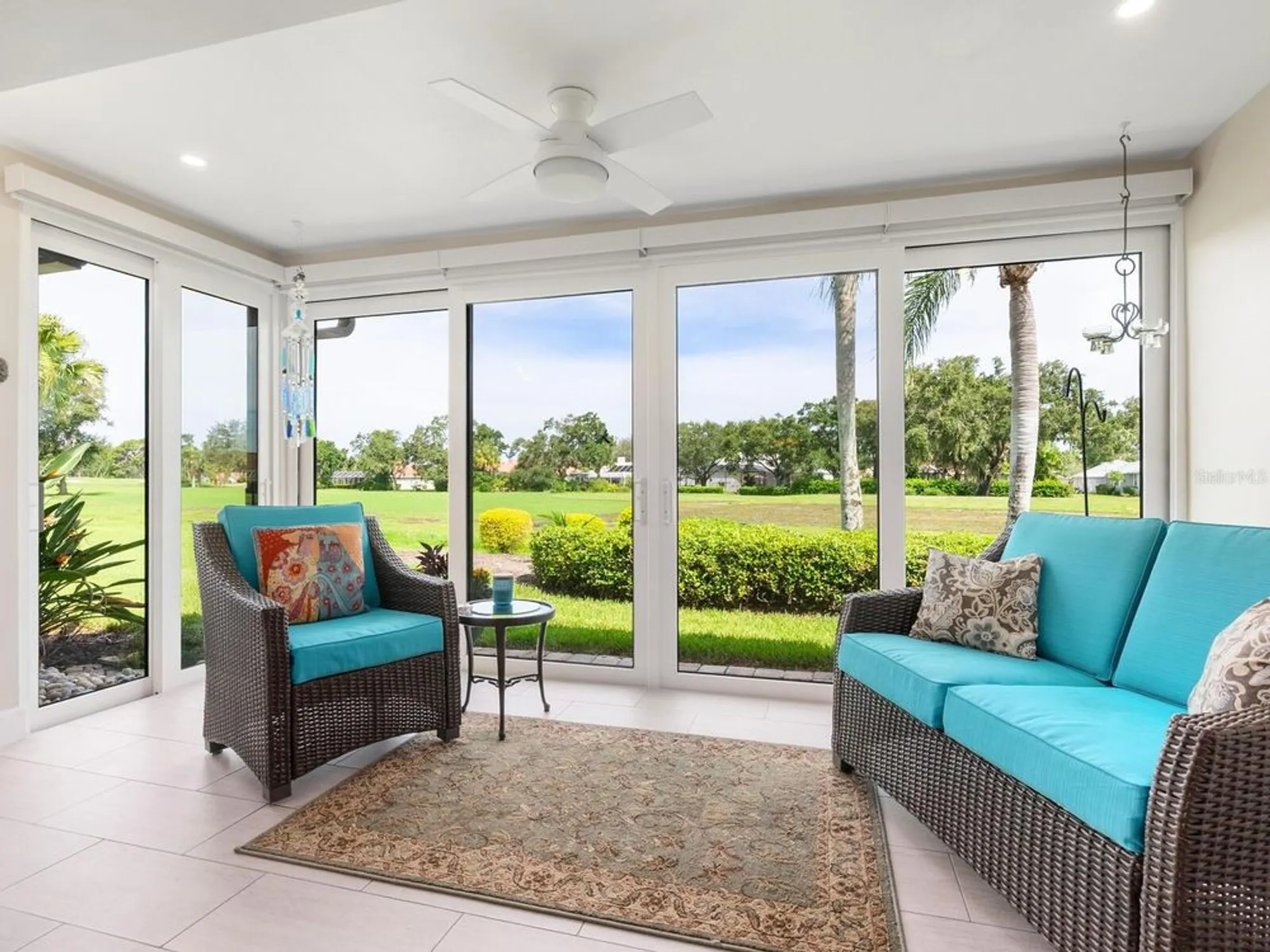 Property Slideshow image 11 of 73 | 6103 clubside dr # 6103, Sarasota, FL, 34243