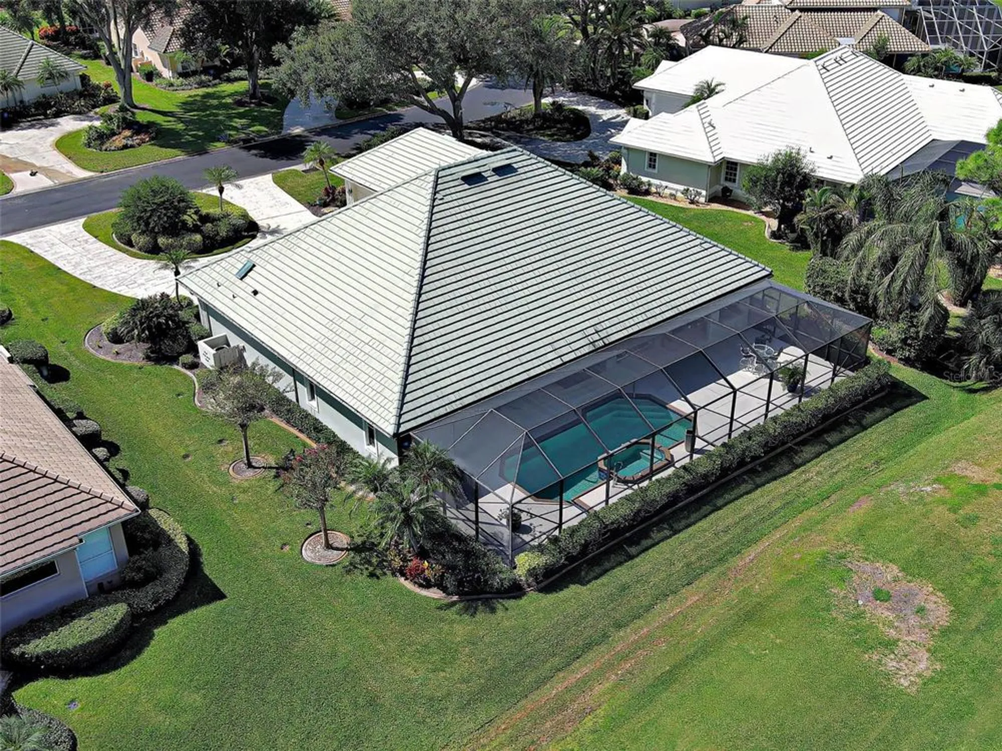 Property Slideshow image 5 of 66 | 431 tremingham way, Venice, FL, 34293