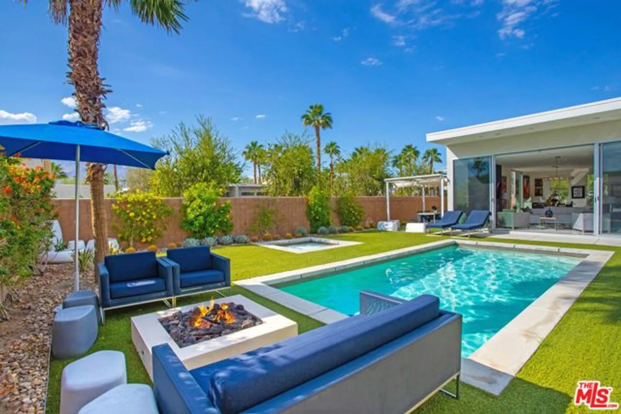 Property Slideshow image 25 of 60 | 4304 vantage ln, Palm Springs, CA, 92262