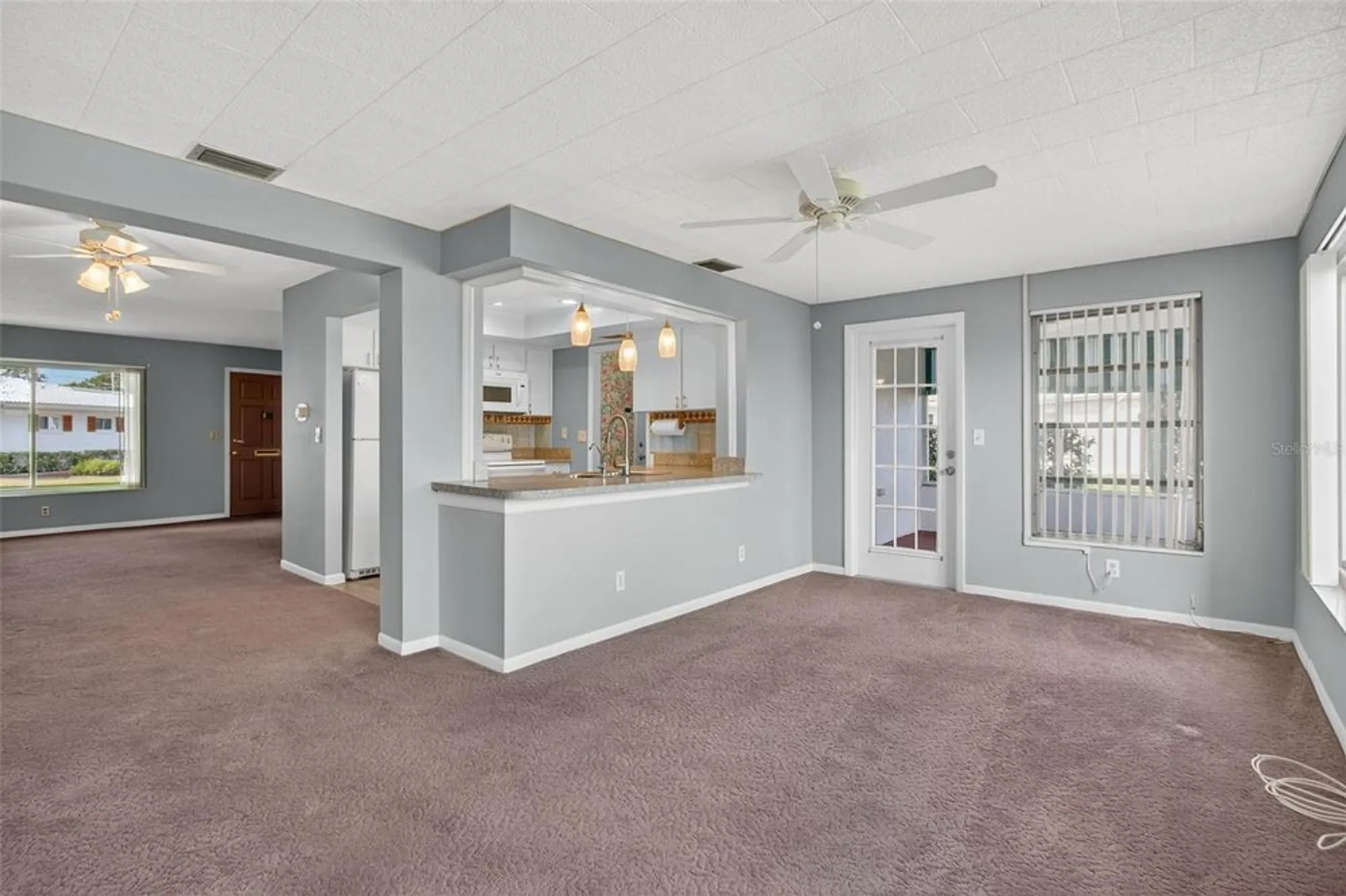 Property Slideshow image 10 of 35 | 9481 45th pl n # 9481, Pinellas Park, FL, 33782