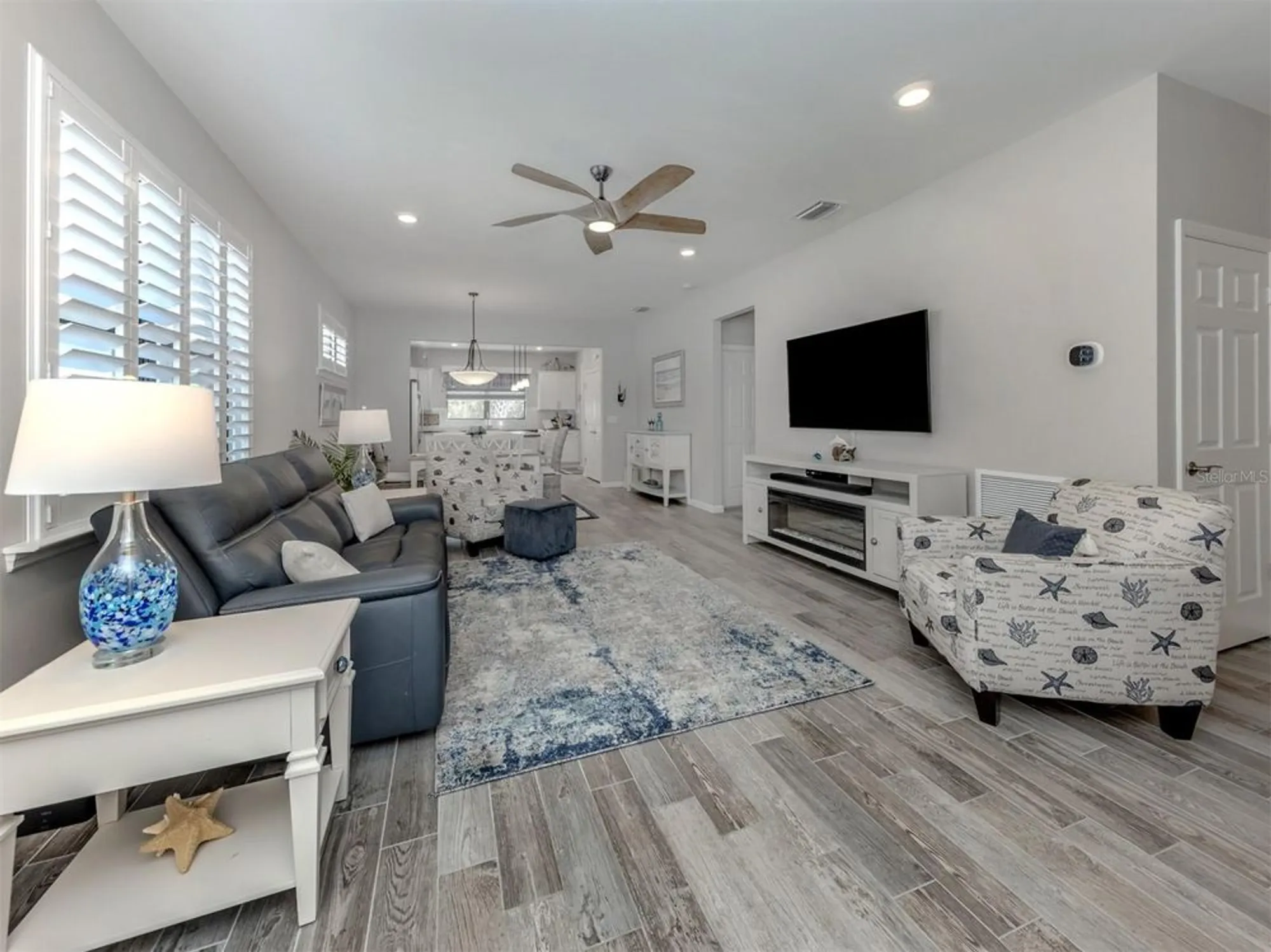 Property Slideshow image 4 of 95 | 2524 daisy dr, North Port, FL, 34289