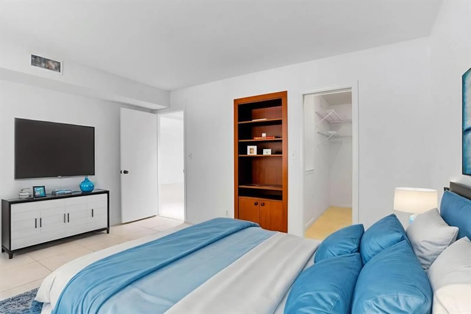 Property Slideshow image 13 of 40 | 3303 aruba way m1, Coconut Creek, FL, 33066