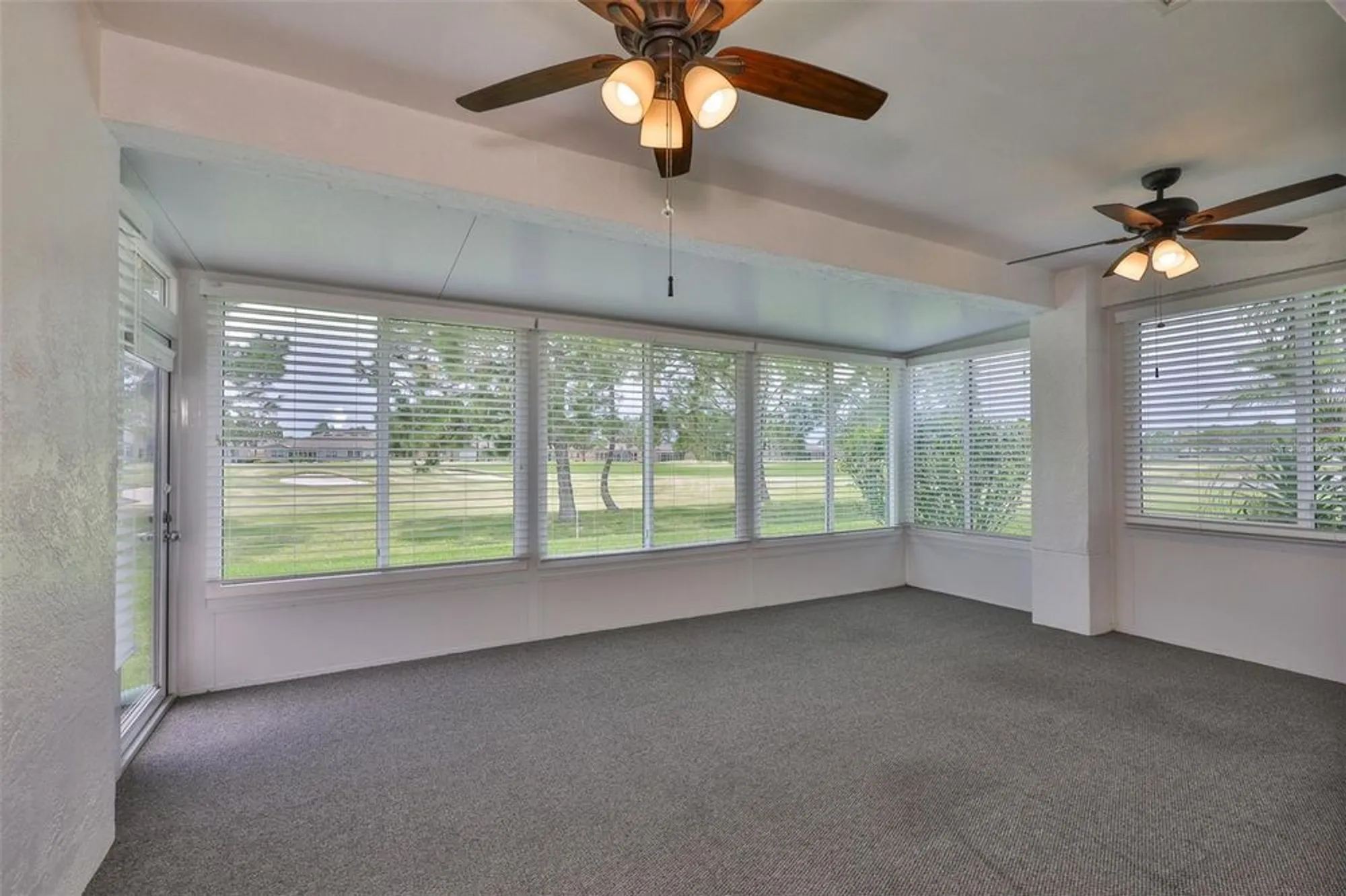 Property Slideshow image 21 of 52 | 2201 nantucket dr 46, Sun City Center, FL, 33573