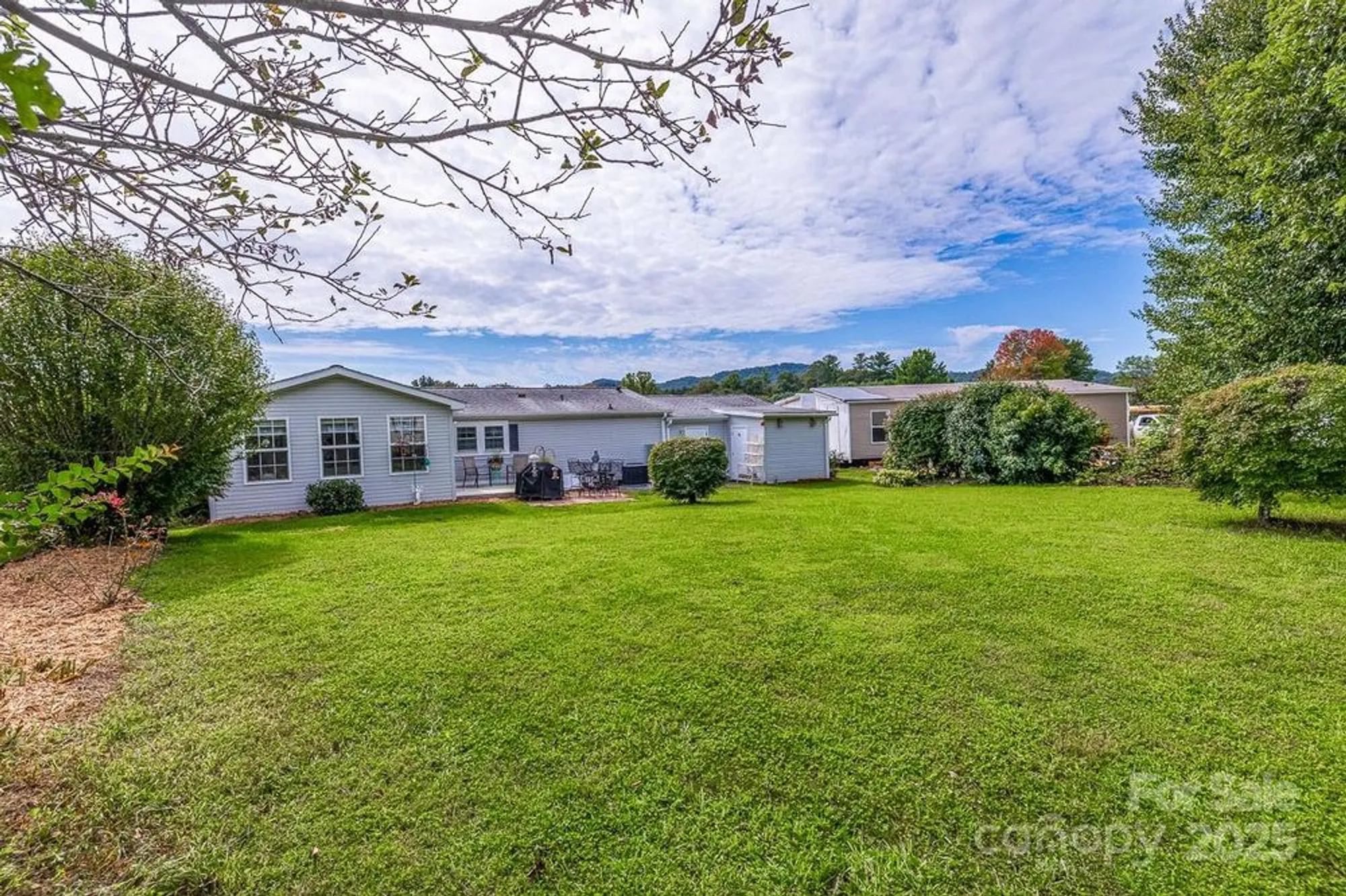 Property Slideshow image 41 of 43 | 445 riverwind dr, Hendersonville, NC, 28739