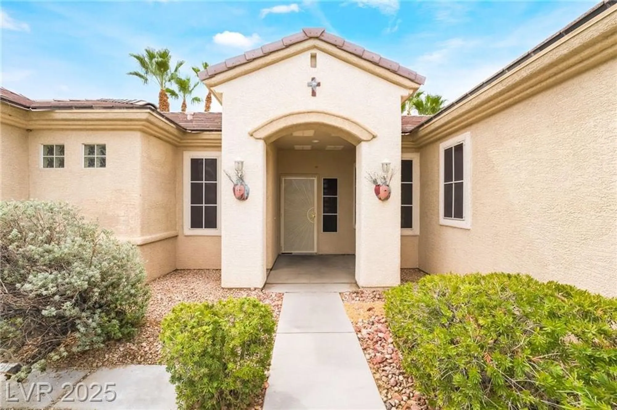 Property Slideshow image 8 of 58 | 2539 evansville ave, Henderson, NV, 89052