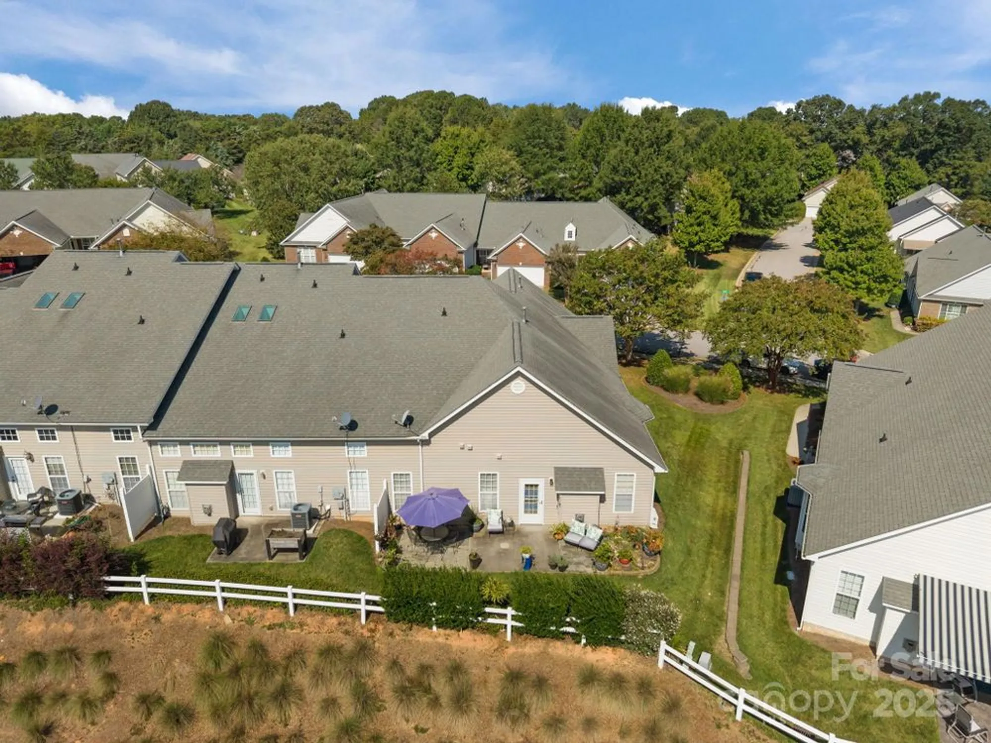 Property Slideshow image 33 of 44 | 253 garnet ct, Fort Mill, SC, 29708