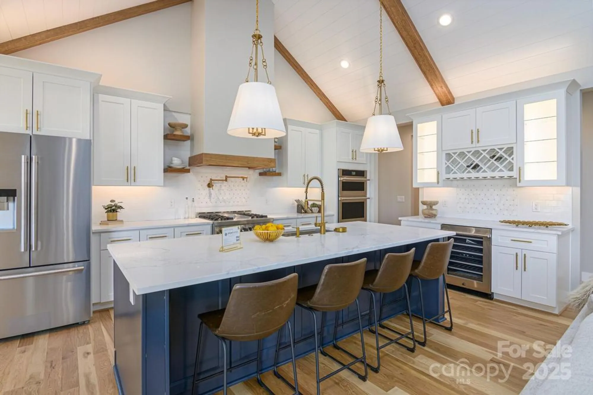 Property Slideshow image 14 of 48 | 131 dawn mist ct, Hendersonville, NC, 28791