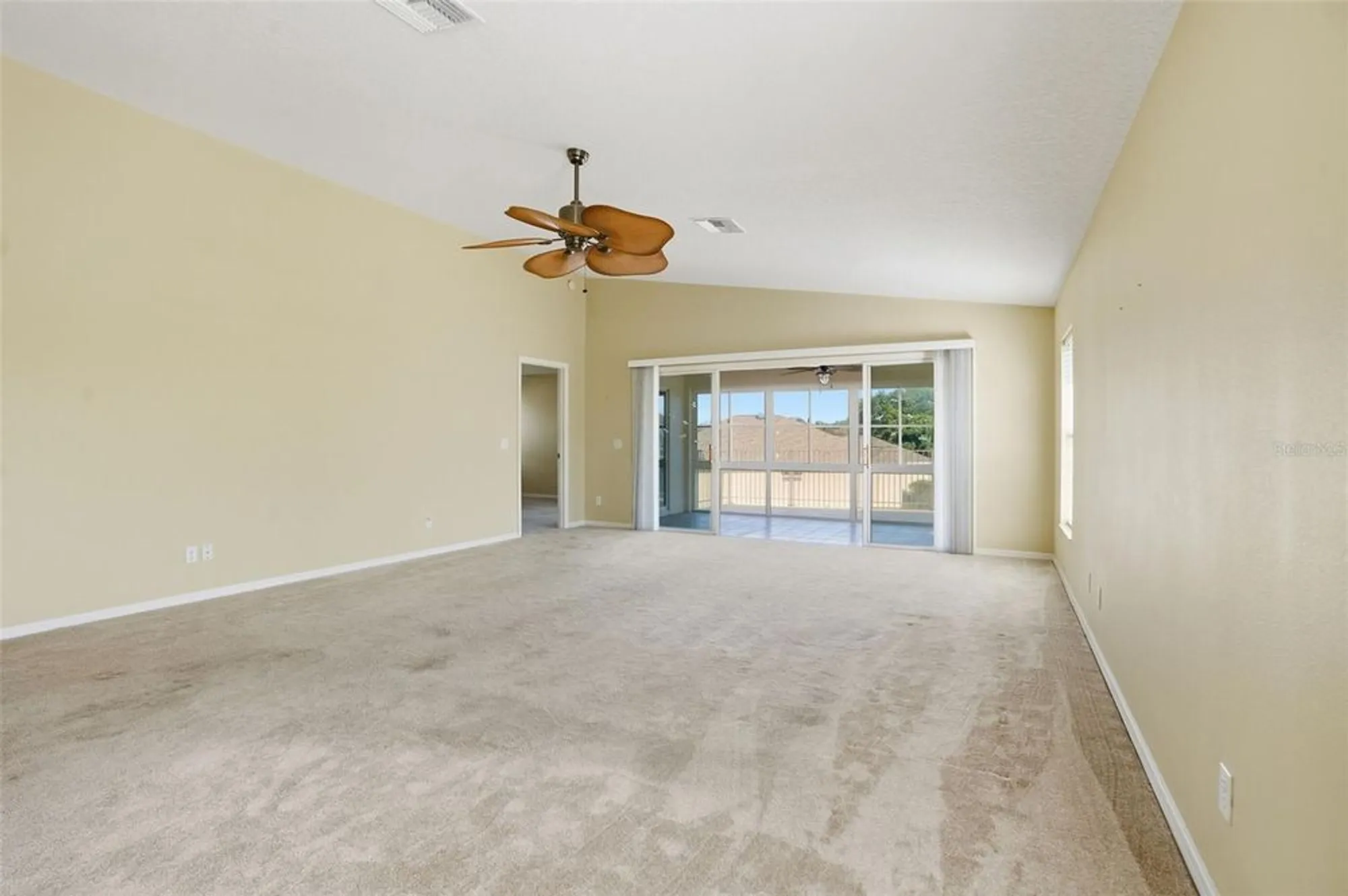 Property Slideshow image 9 of 42 | 4692 n lake vista trl, Hernando, FL, 34442