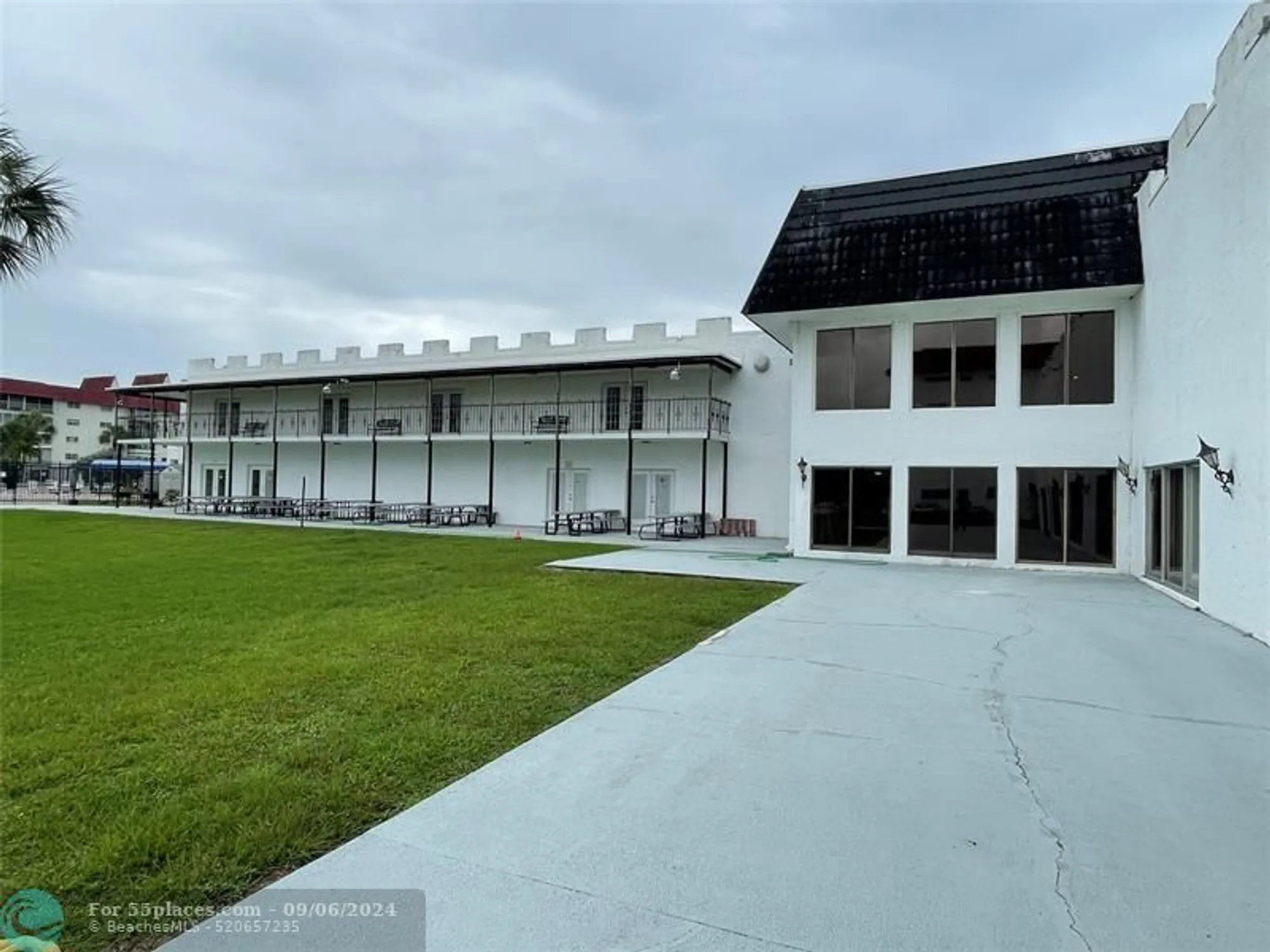 Property Slideshow image 23 of 23 | 4750 nw 22nd ct 110, Lauderhill, FL, 33313