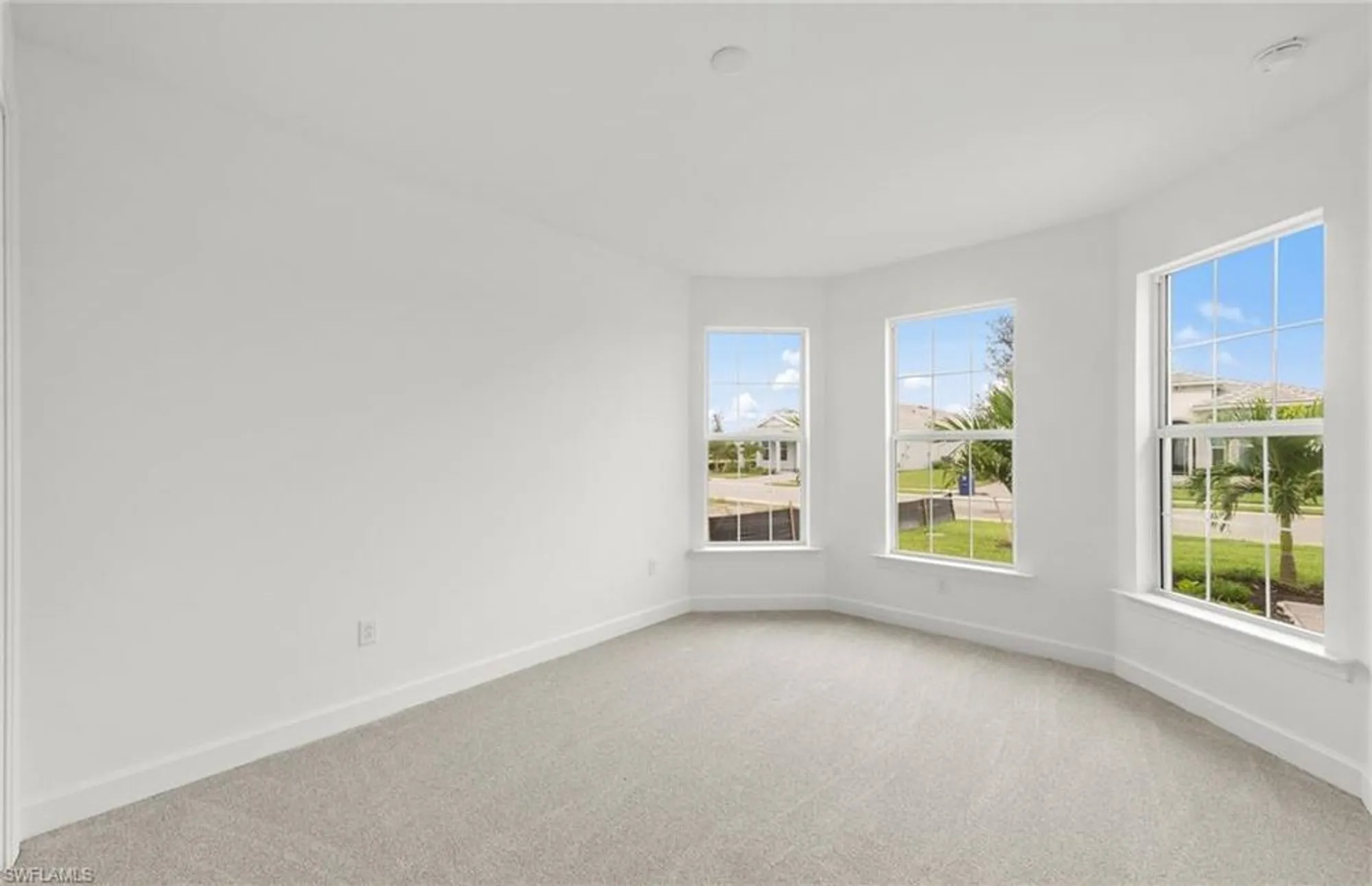 Property Slideshow image 23 of 47 | 7601 paradise tree dr, North Fort Myers, FL, 33917