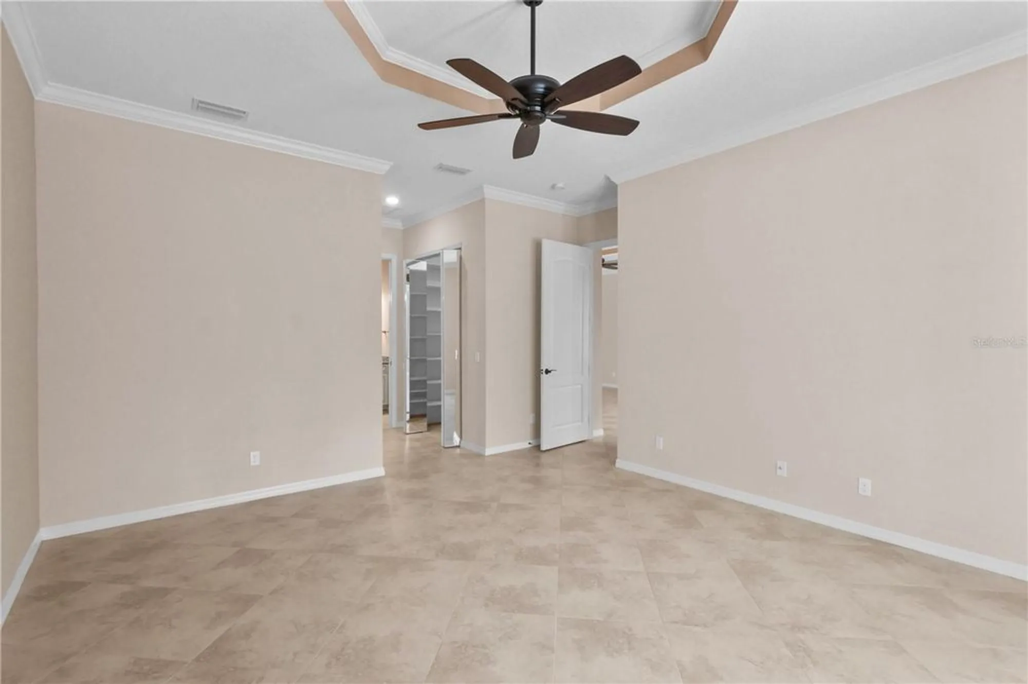 Property Slideshow image 16 of 57 | 1833 lancashire dr, Venice, FL, 34293
