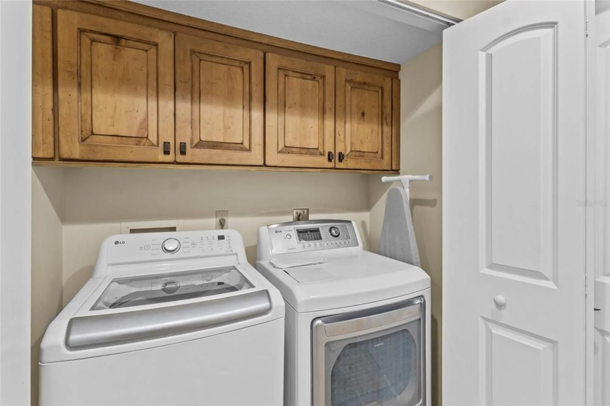 Property Slideshow image 26 of 38 | 7143 fairway bend ln, Sarasota, FL, 34243