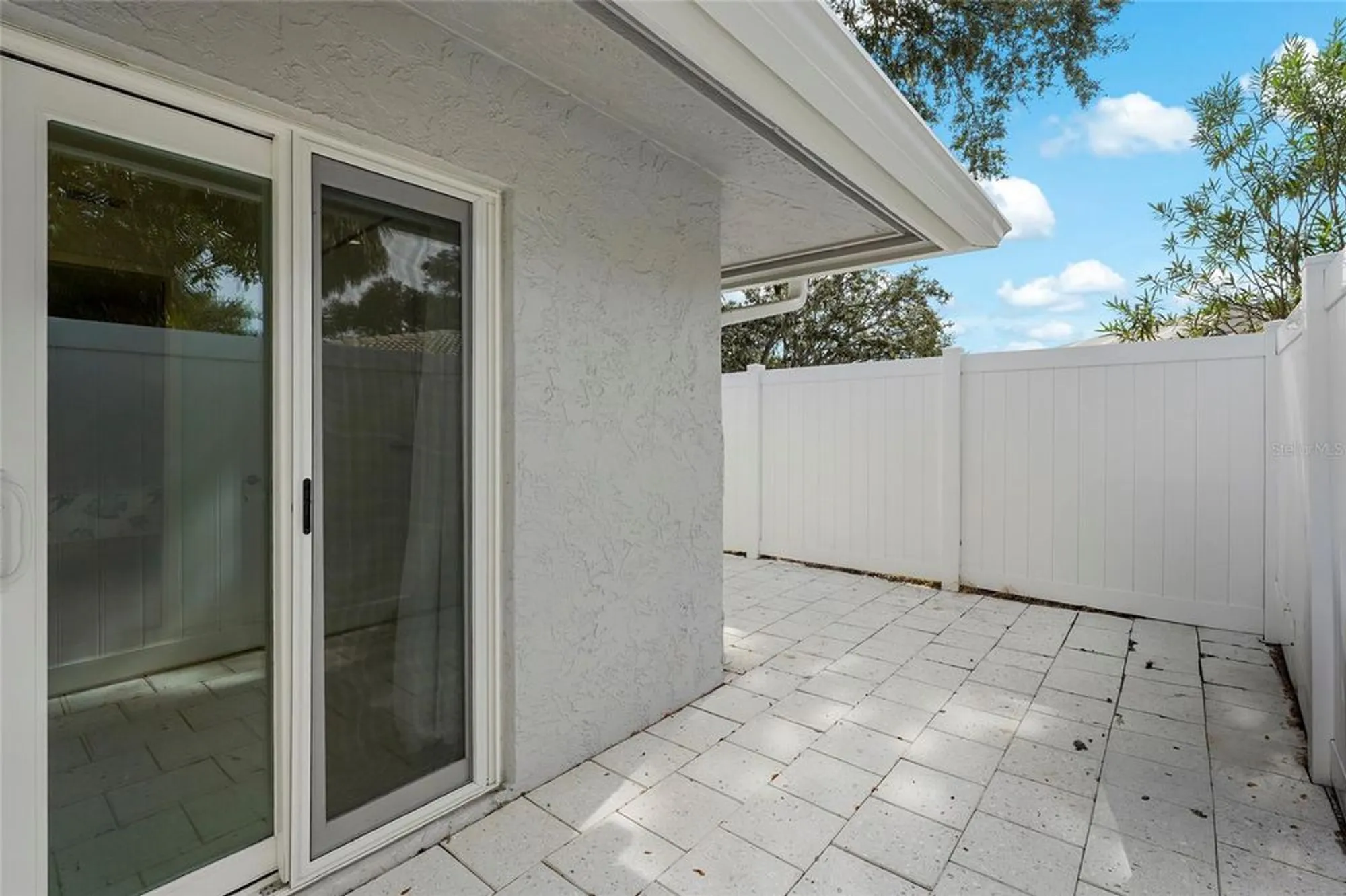 Property Slideshow image 38 of 57 | 5720 timber lake cir, Sarasota, FL, 34243