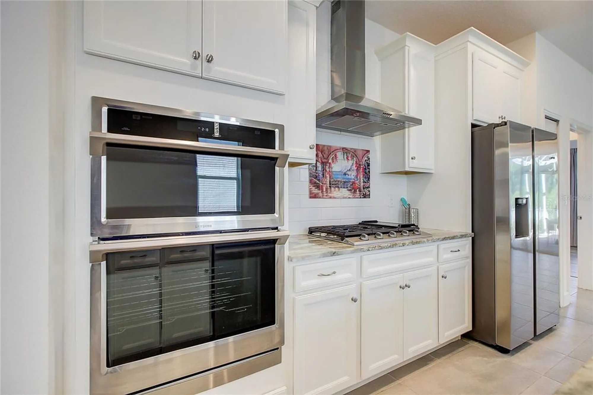 Property Slideshow image 14 of 91 | 411 sandsend ct, Apollo Beach, FL, 33572