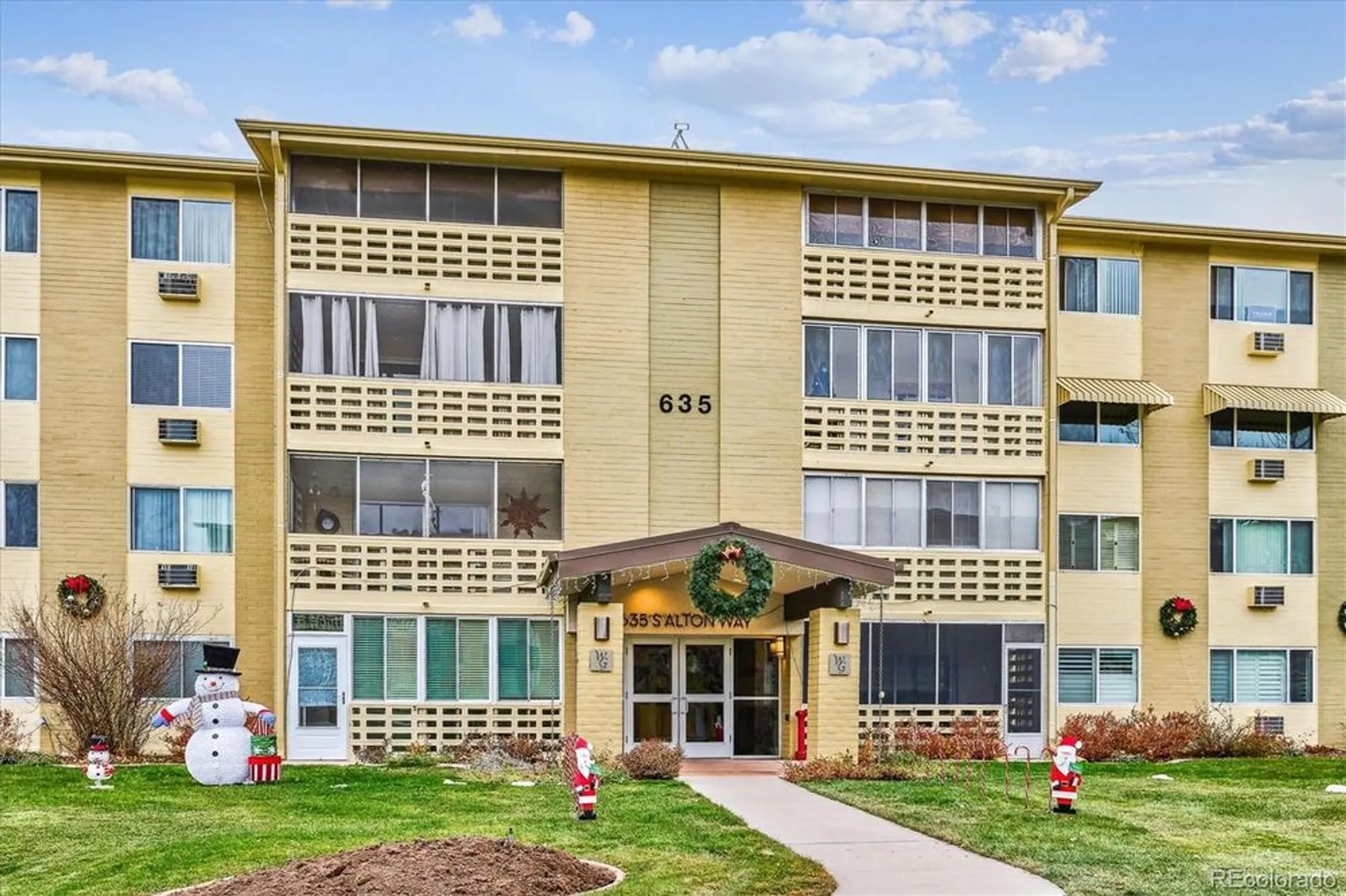 Property Slideshow image 19 of 50 | 635 s alton way 1c, Denver, CO, 80247