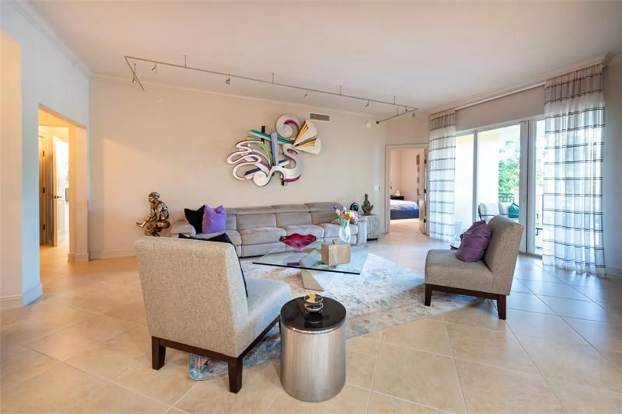 Property Slideshow image 10 of 32 | 16102 emerald estates dr 207, Weston, FL, 33331