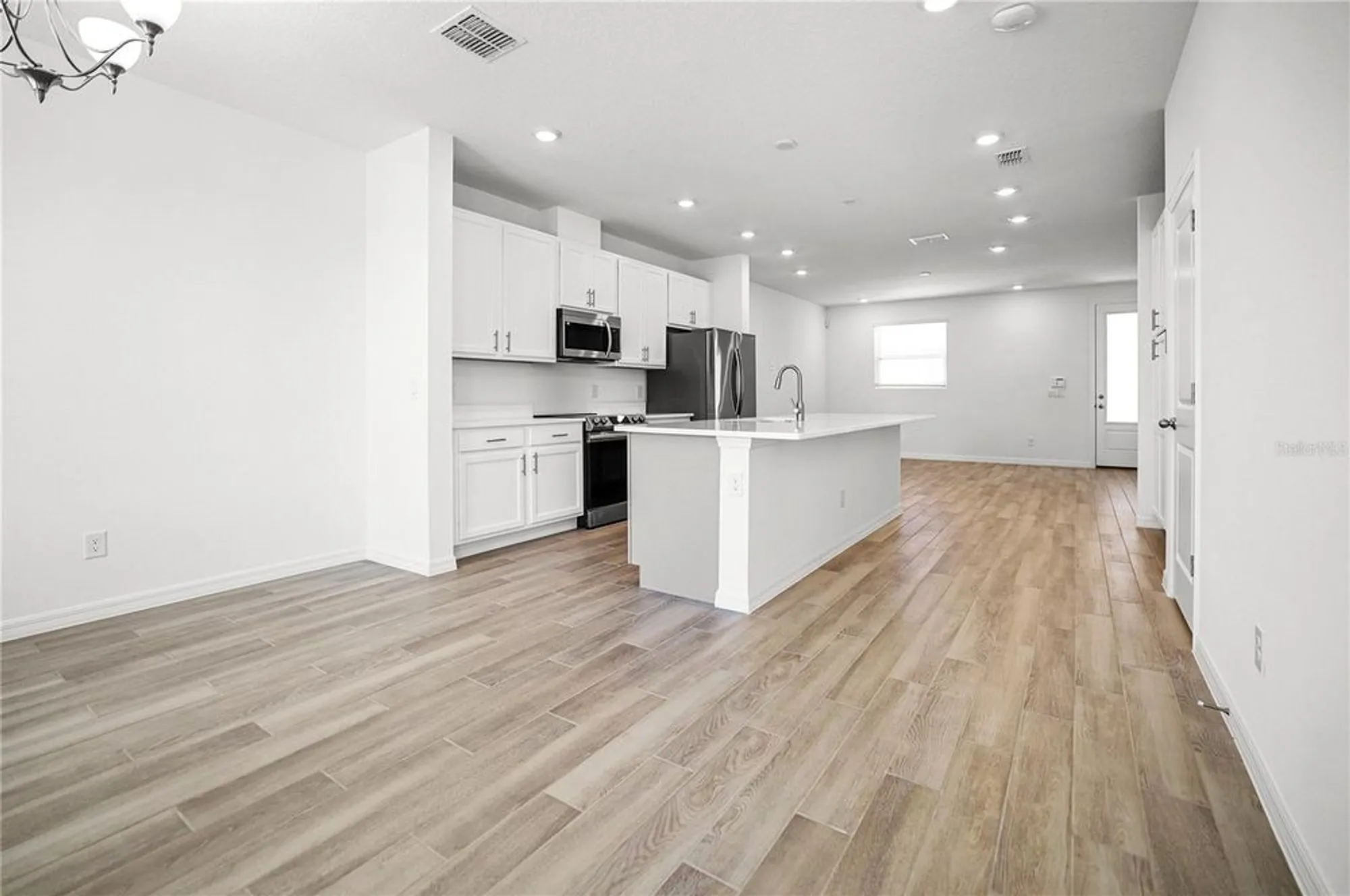 Property Slideshow image 5 of 22 | 6501 cyrils dr, Saint Cloud, FL, 34771