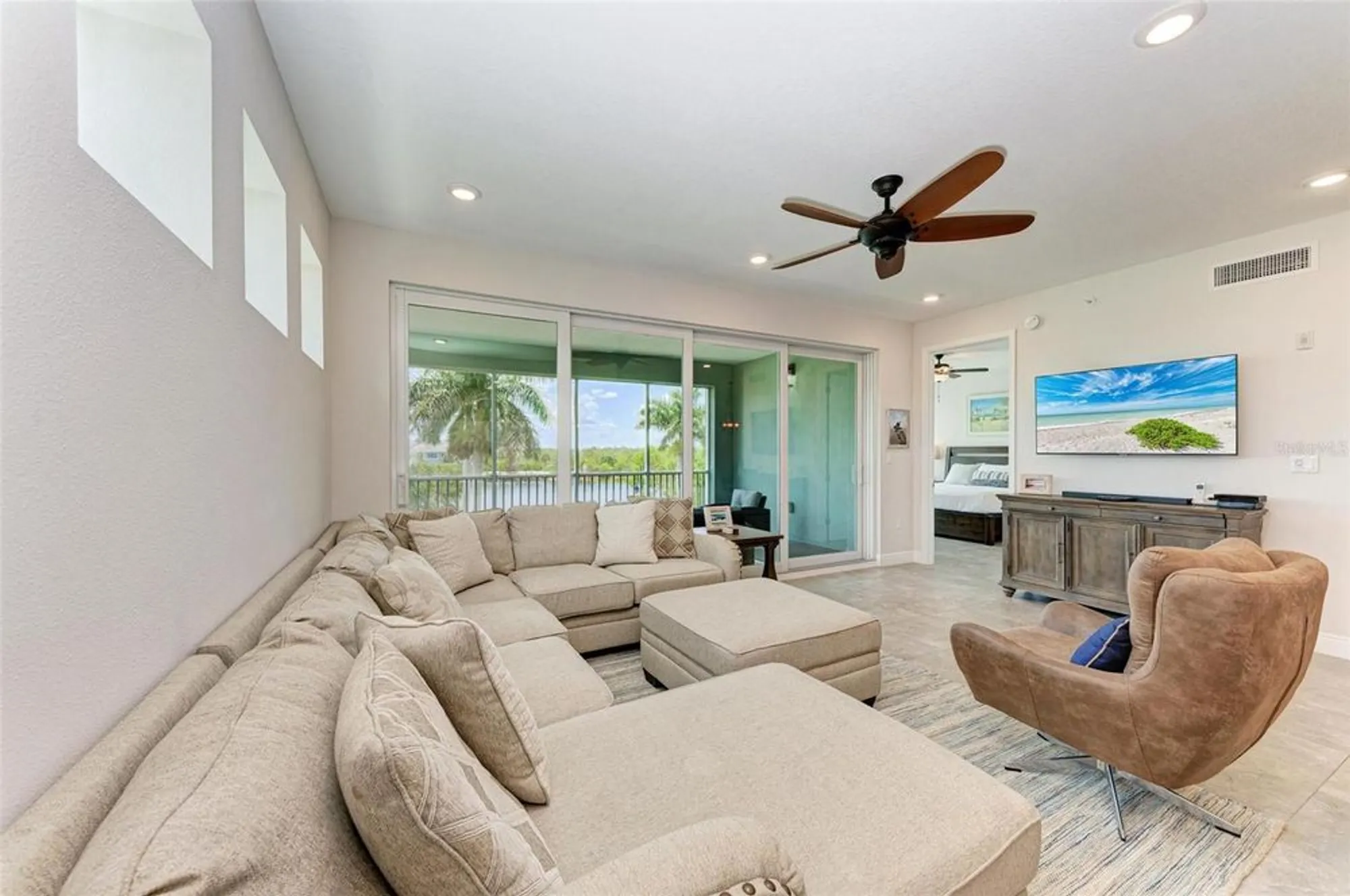 Property Slideshow image 18 of 89 | 379 aruba cir unit 202, Bradenton, FL, 34209