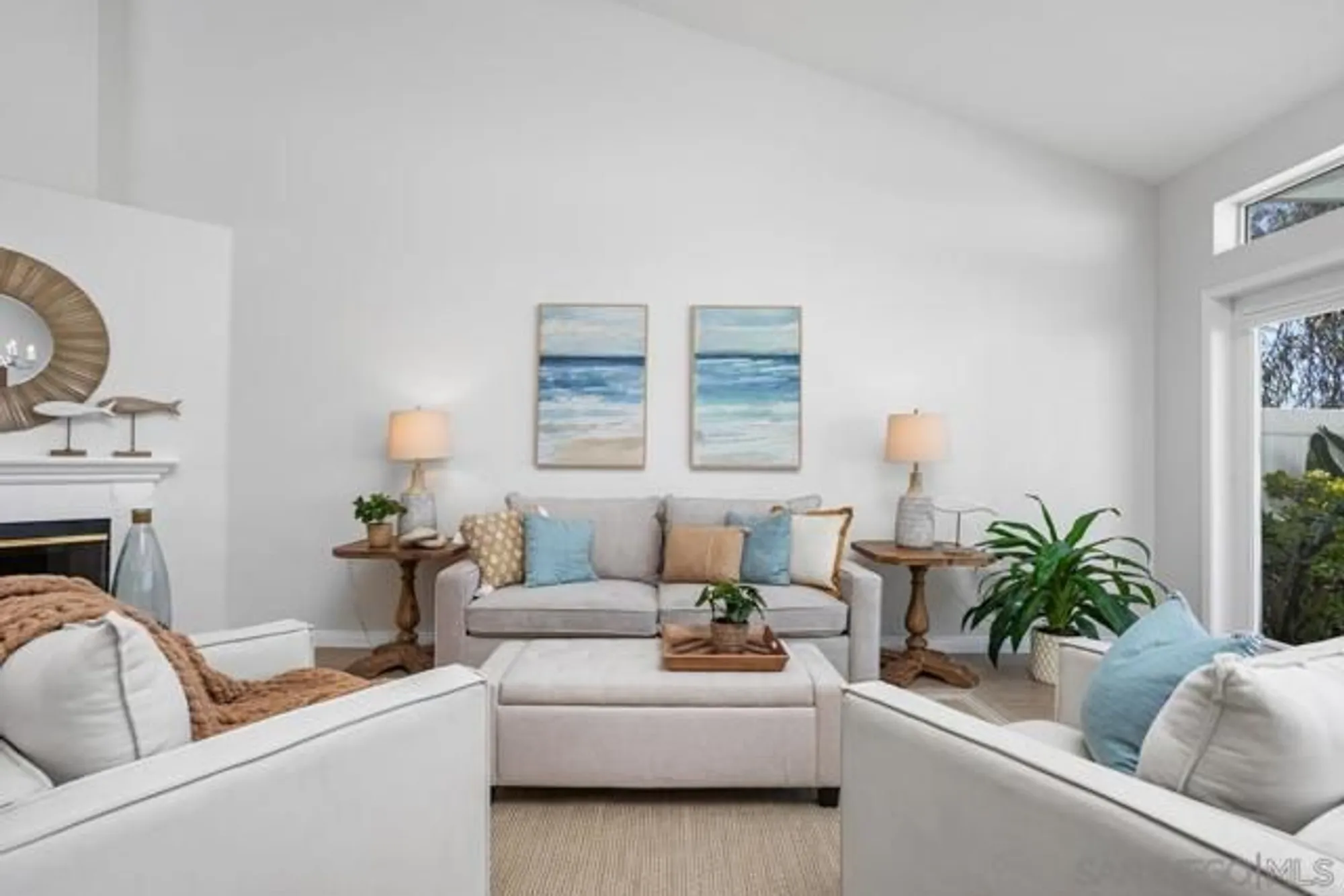 Property Slideshow image 10 of 45 | 3328 malta way, Oceanside, CA, 92056