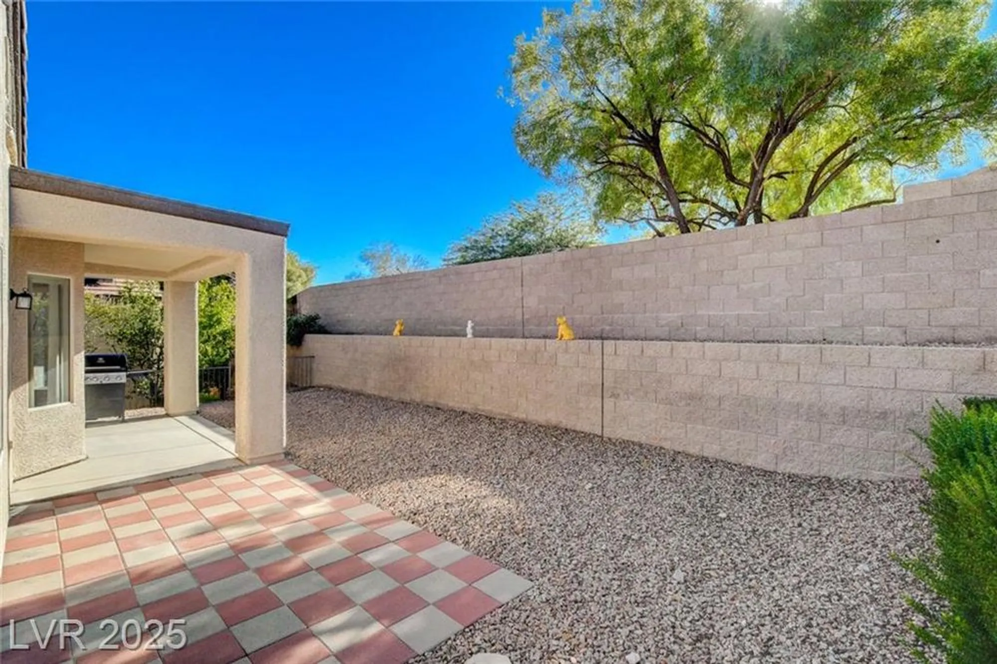 Property Slideshow image 30 of 32 | 2507 libretto ave, Henderson, NV, 89052