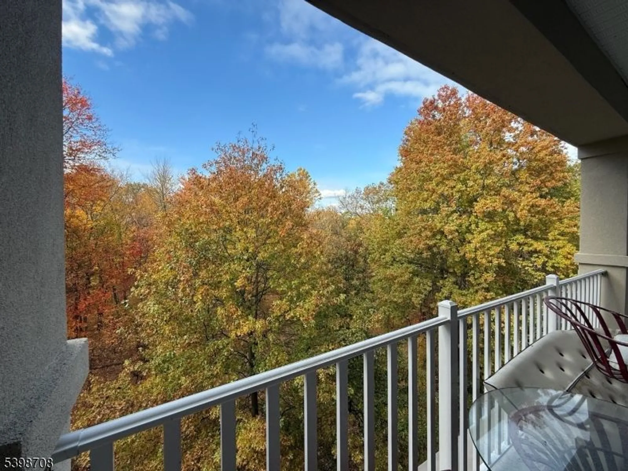 Property Slideshow image 19 of 35 | 911 holly ln # 11, Cedar Grove, NJ, 07009