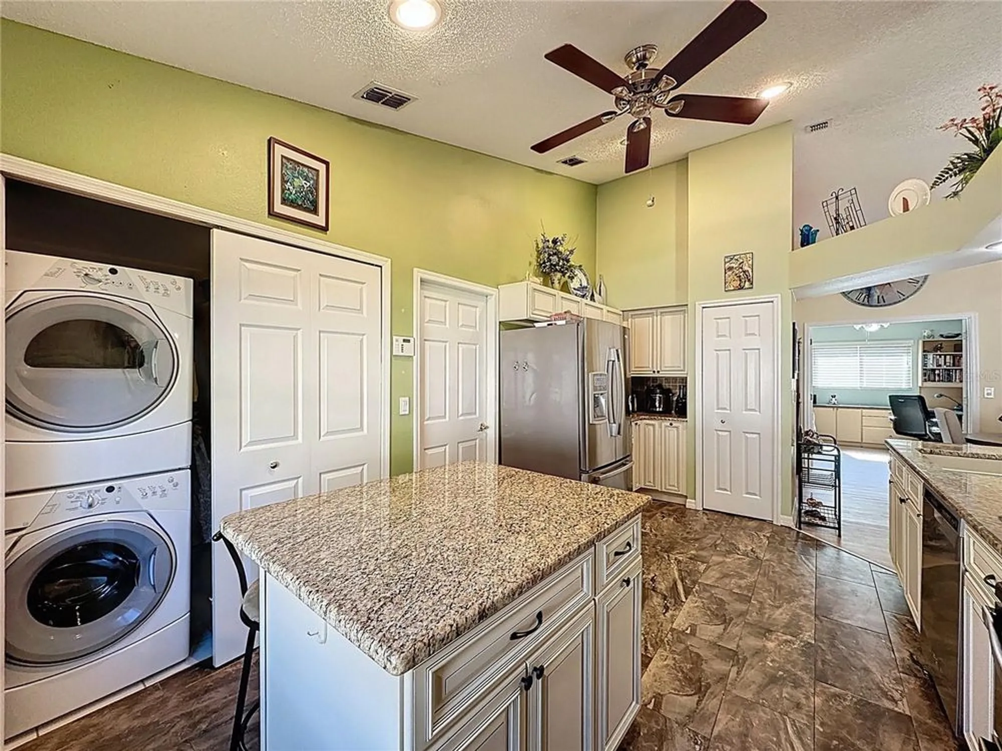 Property Slideshow image 26 of 78 | 3906 doune way, Clermont, FL, 34711