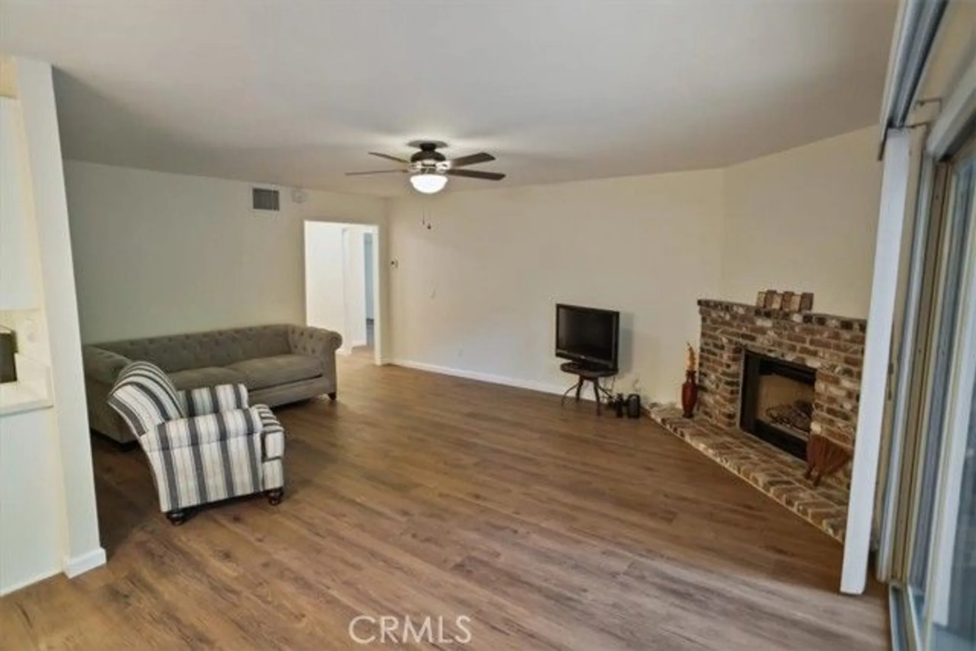 Property Slideshow image 4 of 34 | 19380 anzel cir, Newhall, CA, 91321