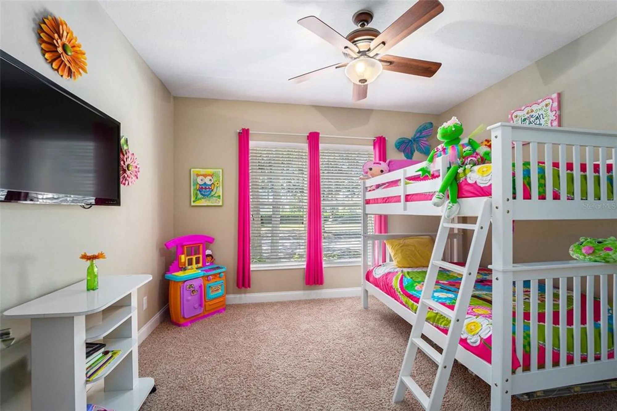 Property Slideshow image 16 of 31 | 5516 luminar pointe ln, Apollo Beach, FL, 33572
